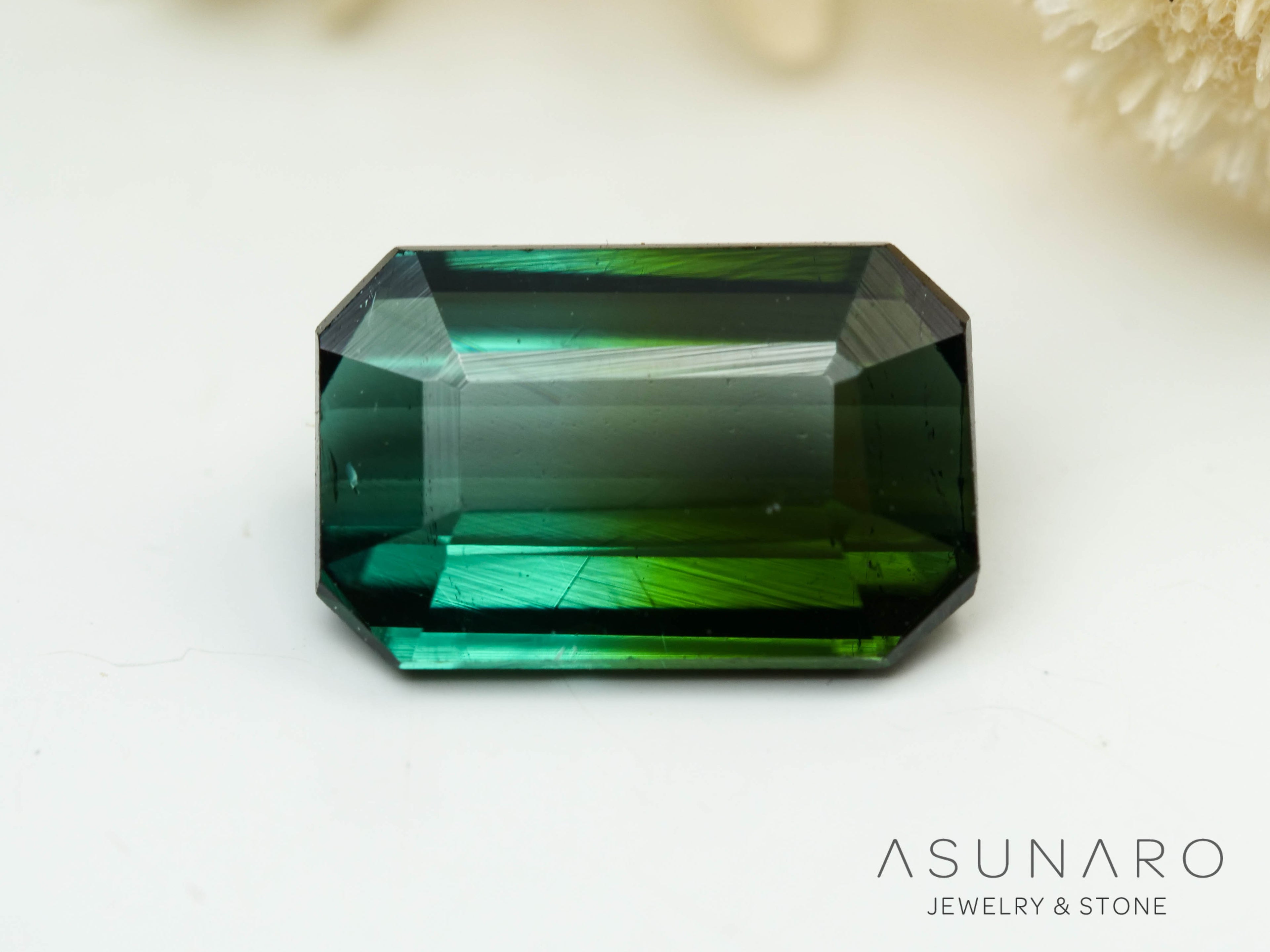 バイカラーラグーントルマリン 　エメラルドカット　アフガニスタン産  0.88ct【241009-2436】