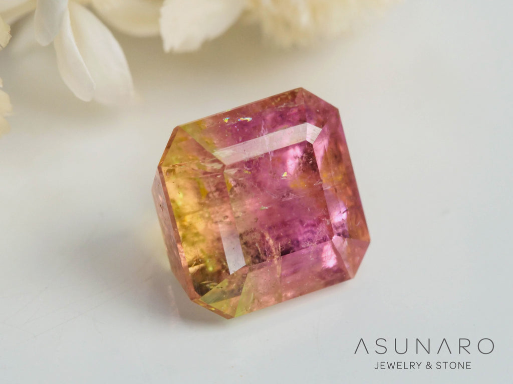 桜餅バイカラートルマリン　エメラルドカット　アフガニスタン産　0.97ct【241009-2440】