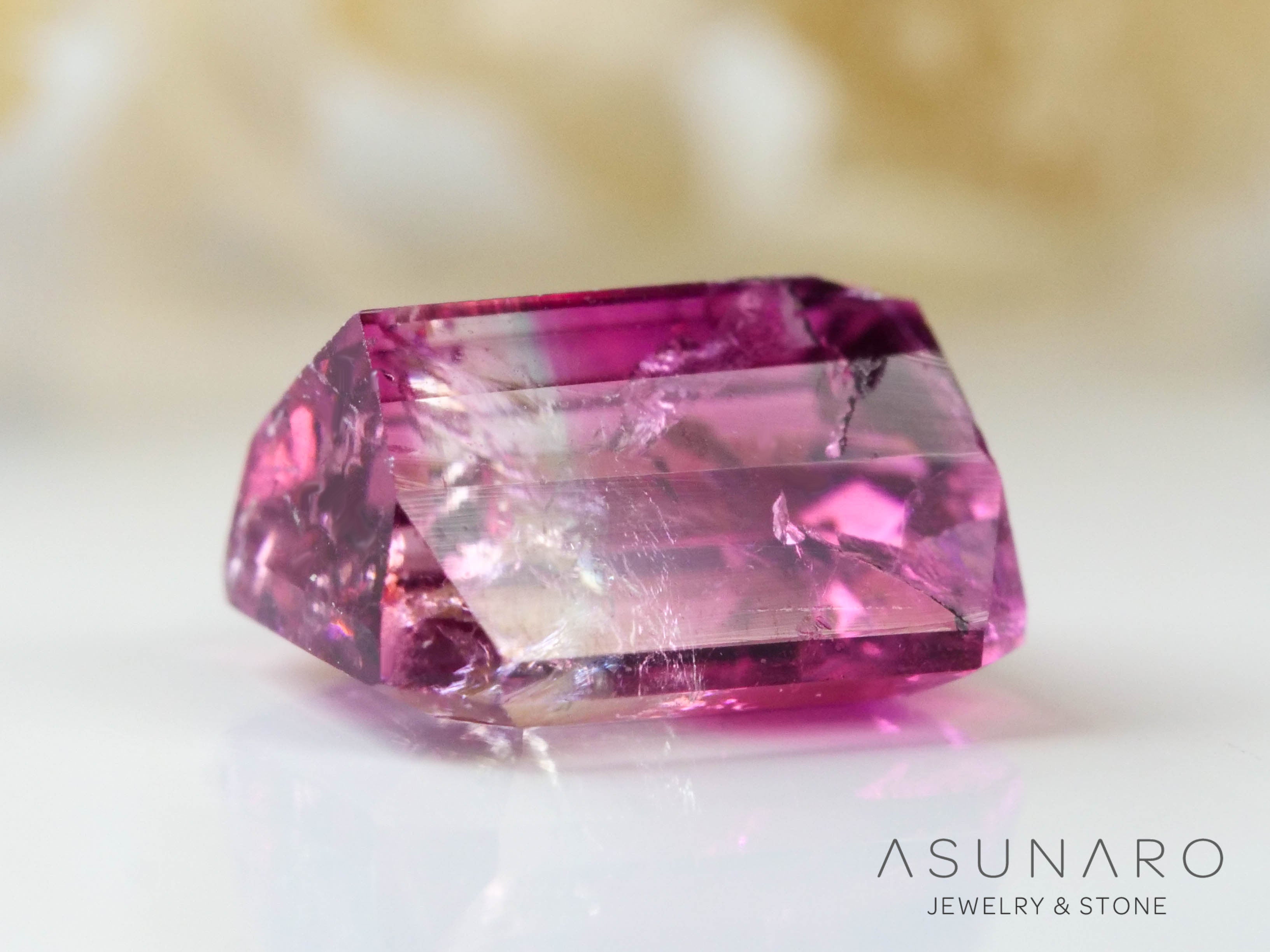 バイカラートルマリン　エメラルドカット　アフガニスタン産　0.91ct【241009-2442】