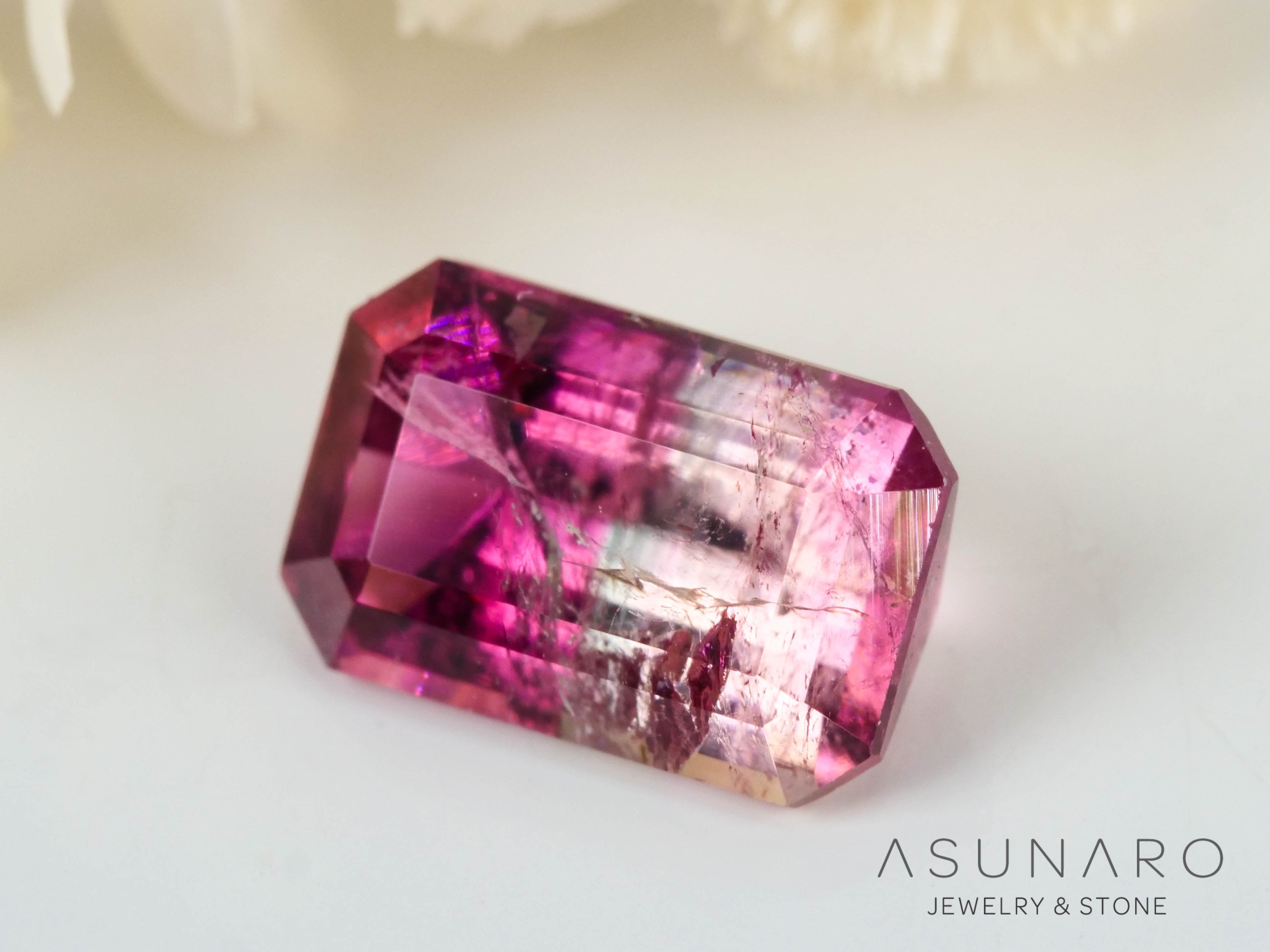 バイカラートルマリン　エメラルドカット　アフガニスタン産　0.75ct【241009-2443】