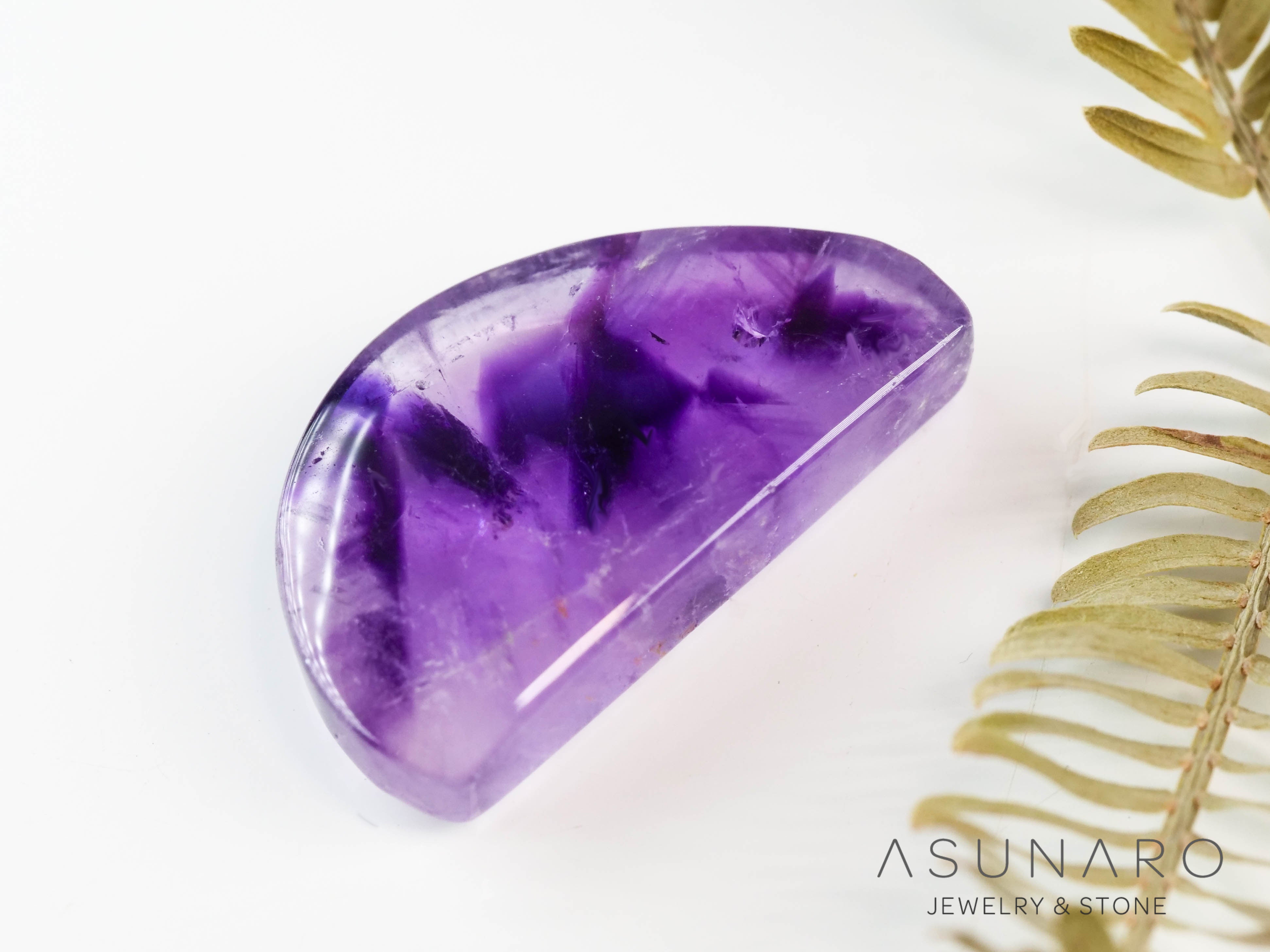 トラピッチェアメジスト カボション ブラジル産 6.32ct【240819-2488