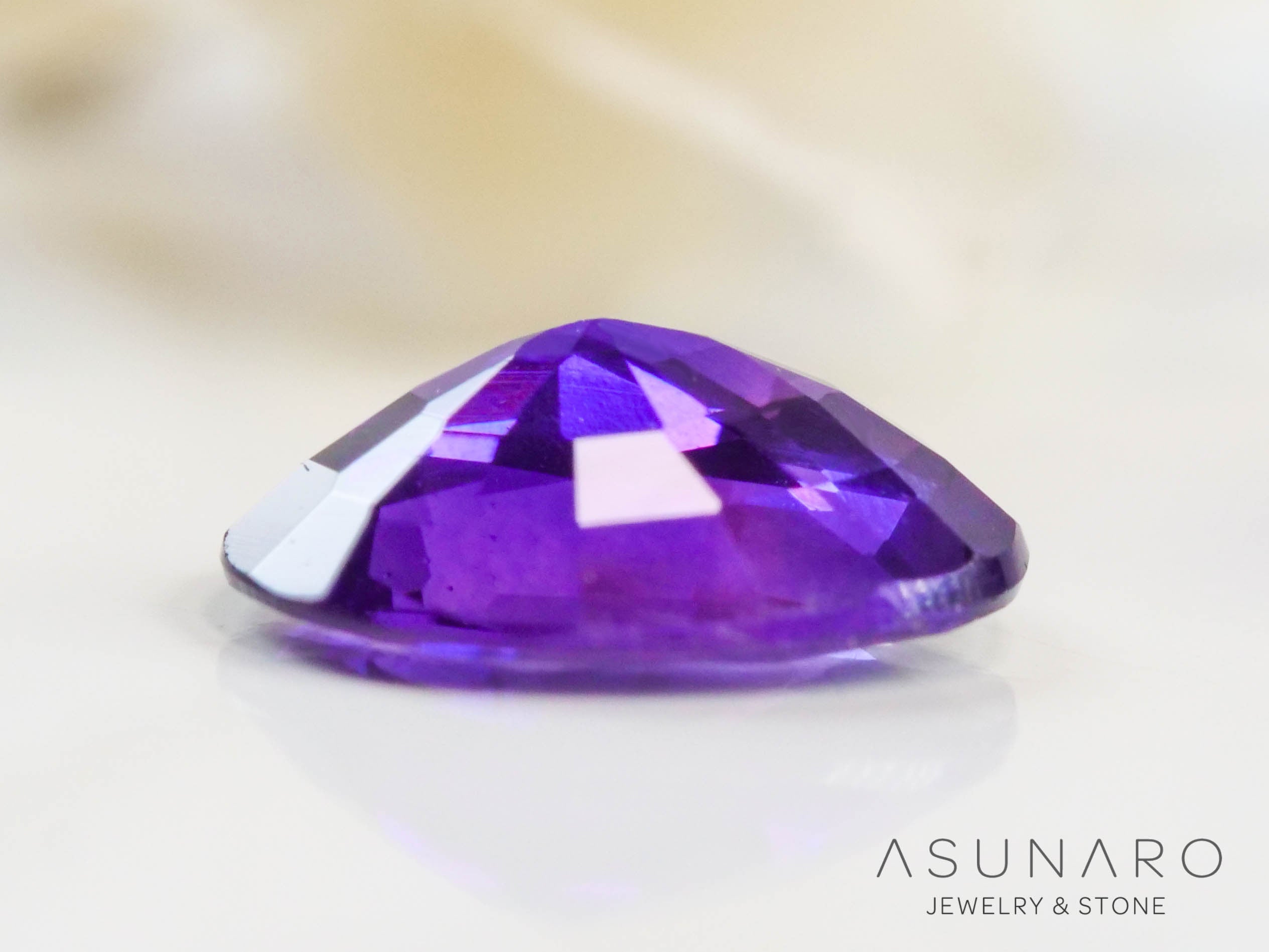 パープルサファイア 　オーバルカット　 スリランカ産　0.36ct【240821-2494】