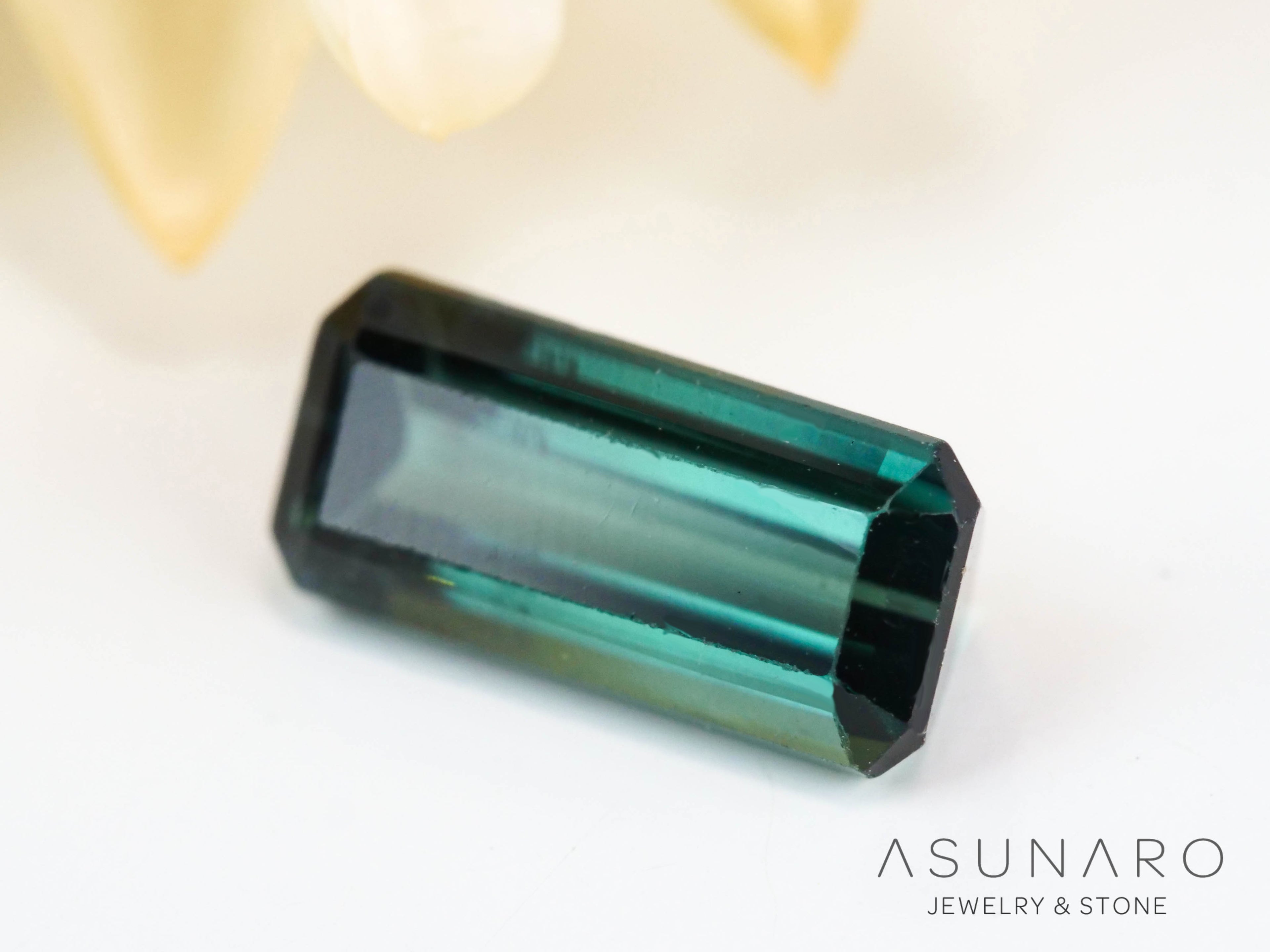 ラグーントルマリン 　エメラルドカット　アフガニスタン産 　0.95ct【241024-2459】