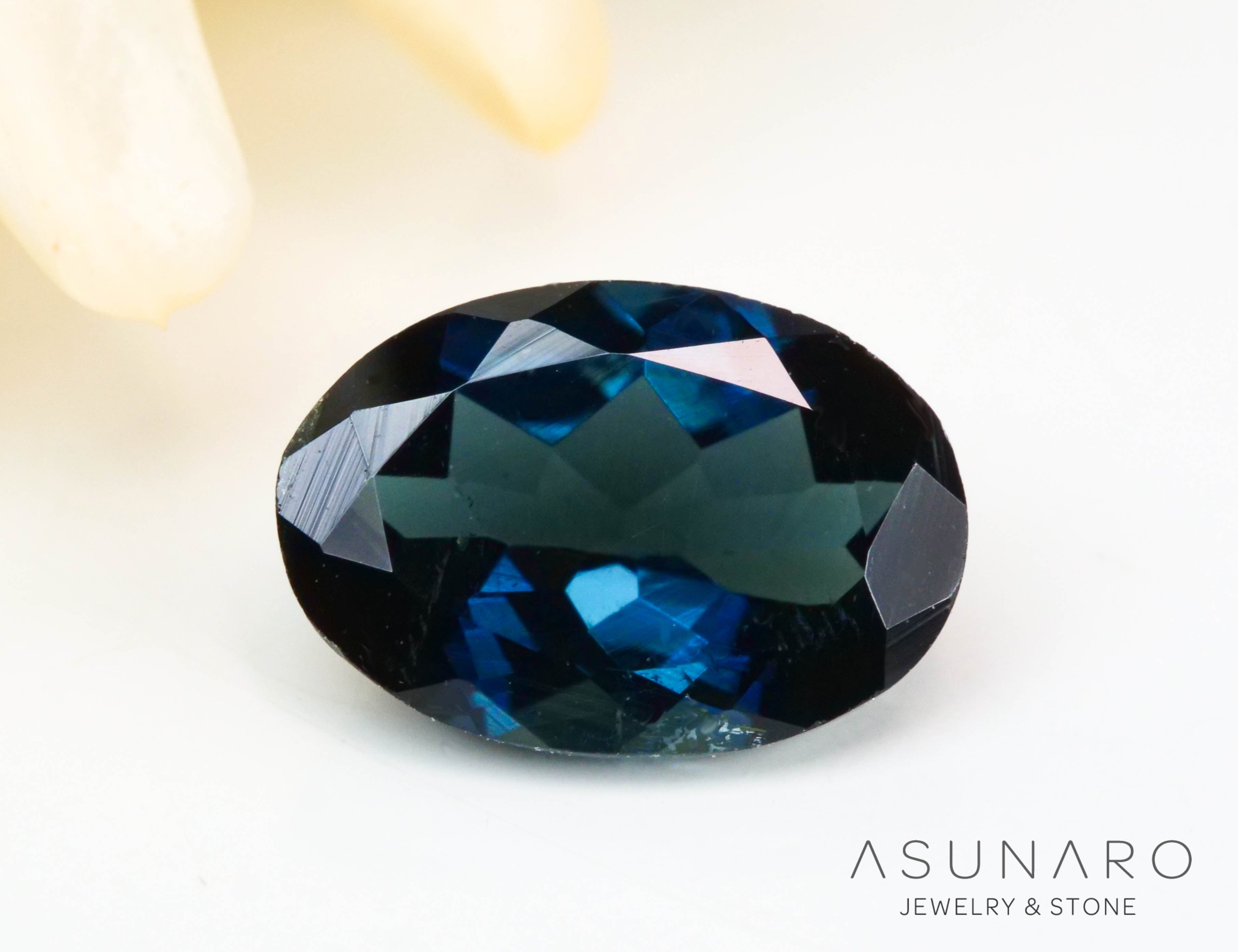 ブルートルマリン 　オーバルカット　アフガニスタン産 　0.77ct【241024-2463】