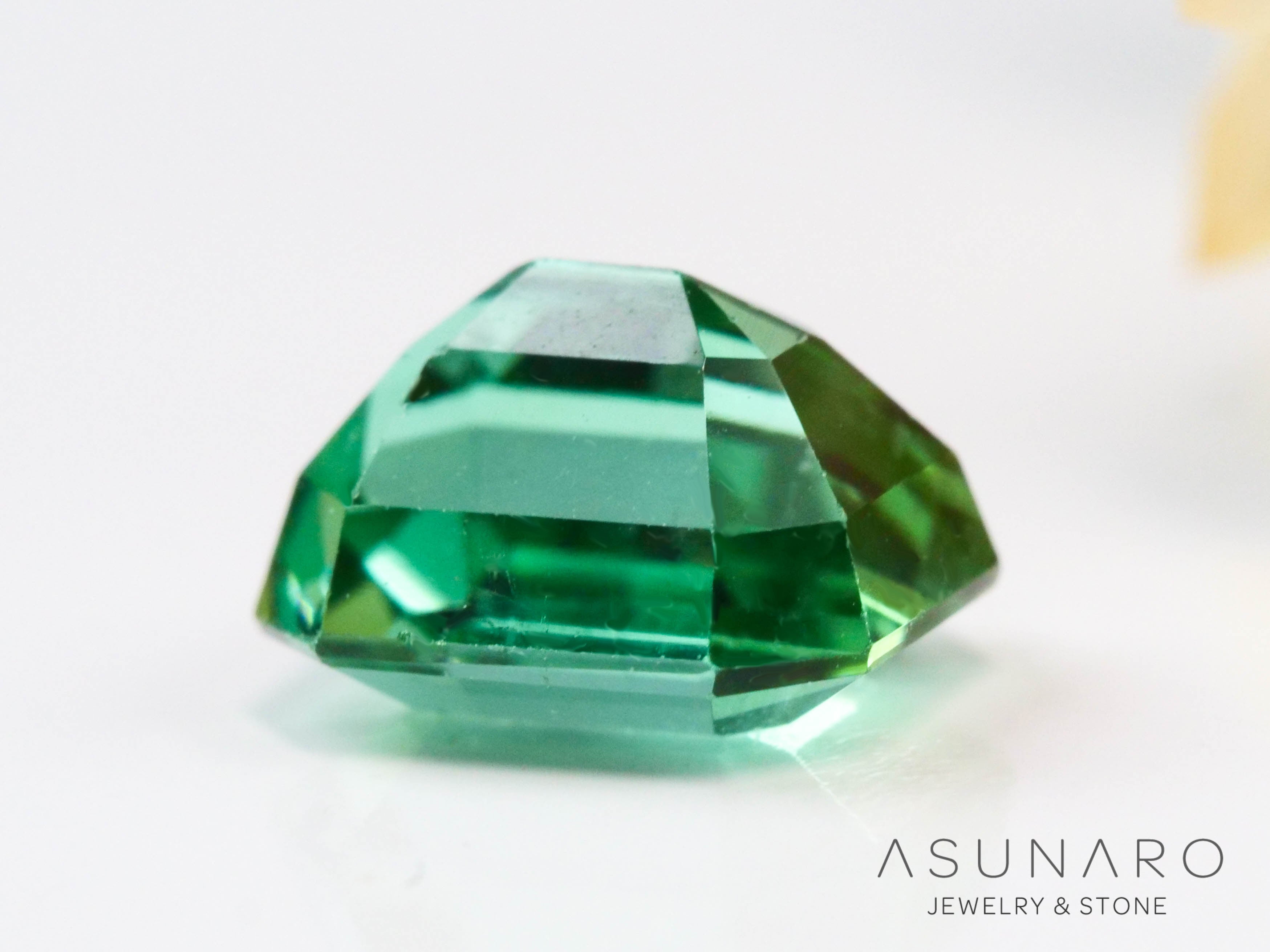 ラグーントルマリン 　エメラルドカット　アフガニスタン産 　1.02ct【241024-2466】