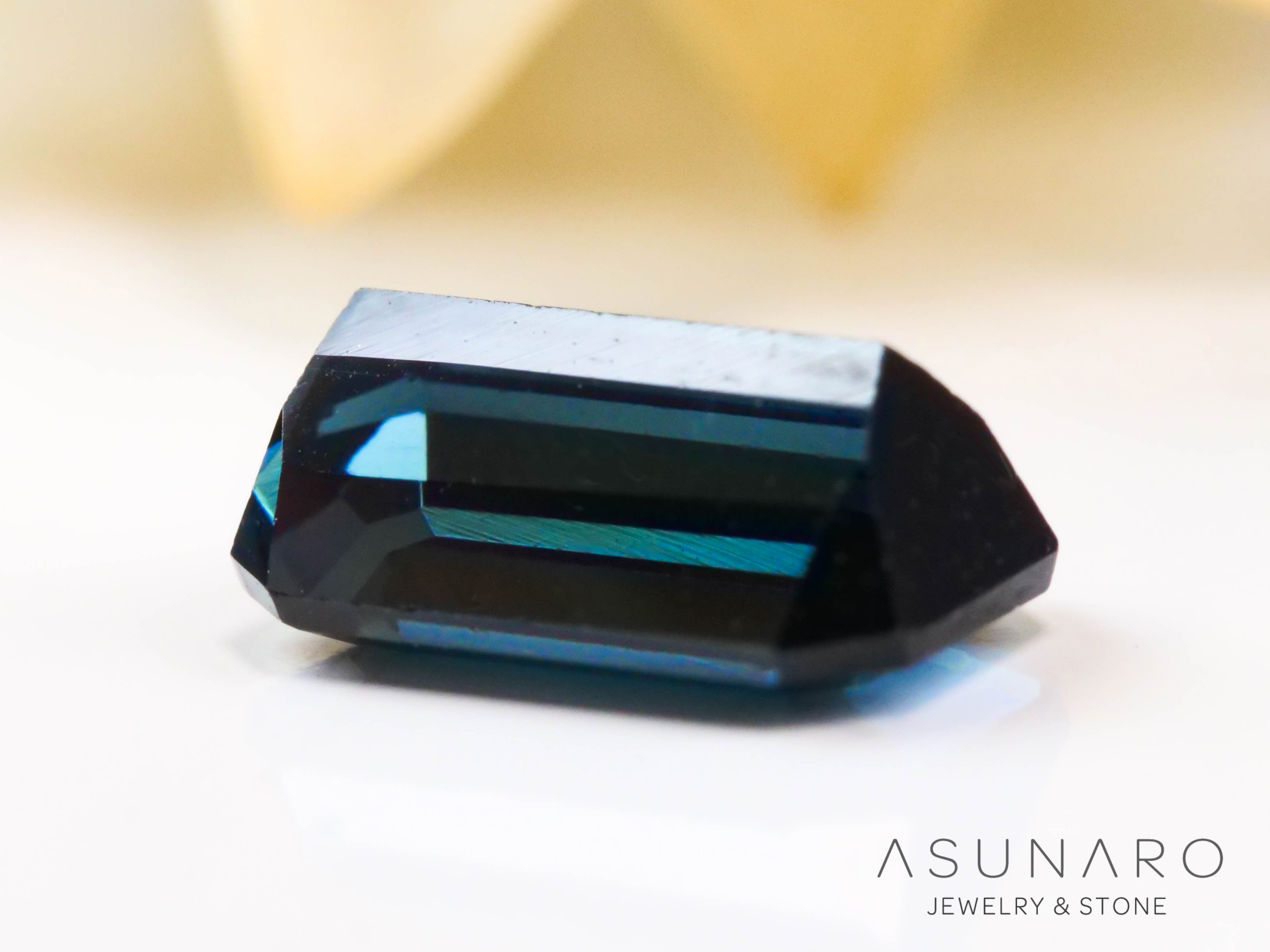 ラグーントルマリン 　エメラルドカット　アフガニスタン産 　0.84ct【241024-2467】