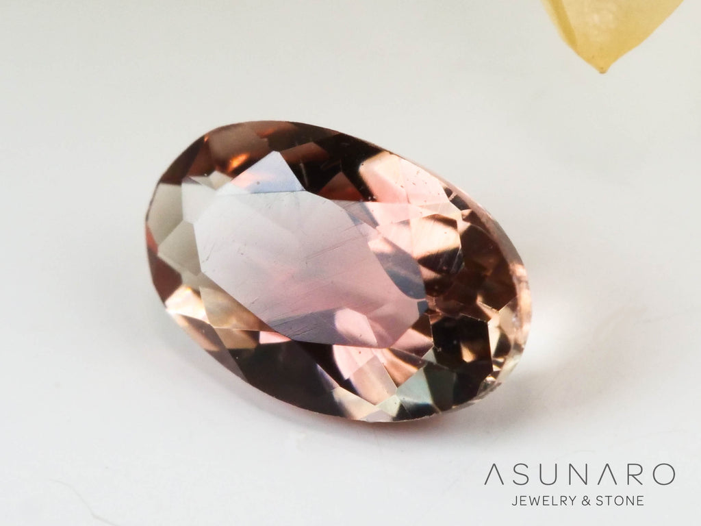 バイカラーアンデシン　オーバルカット　チベット産　0.20ct【240819-2472】