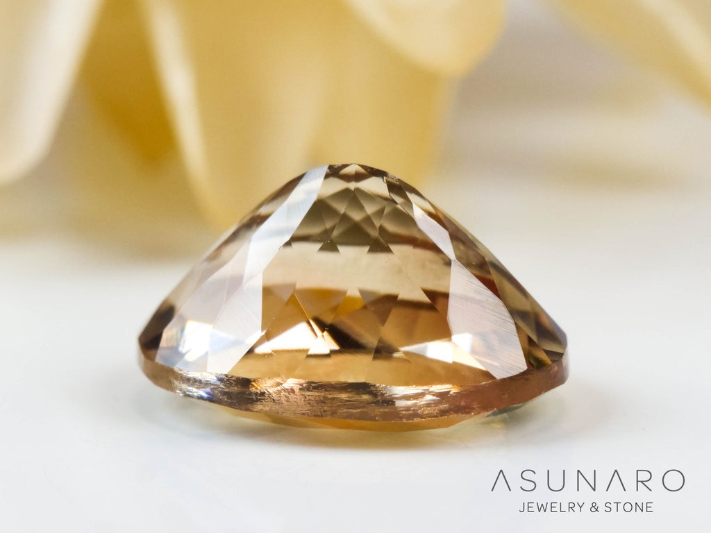 バイカラーアンデシン　オーバルカット　チベット産　1.66ct【240819-2477】