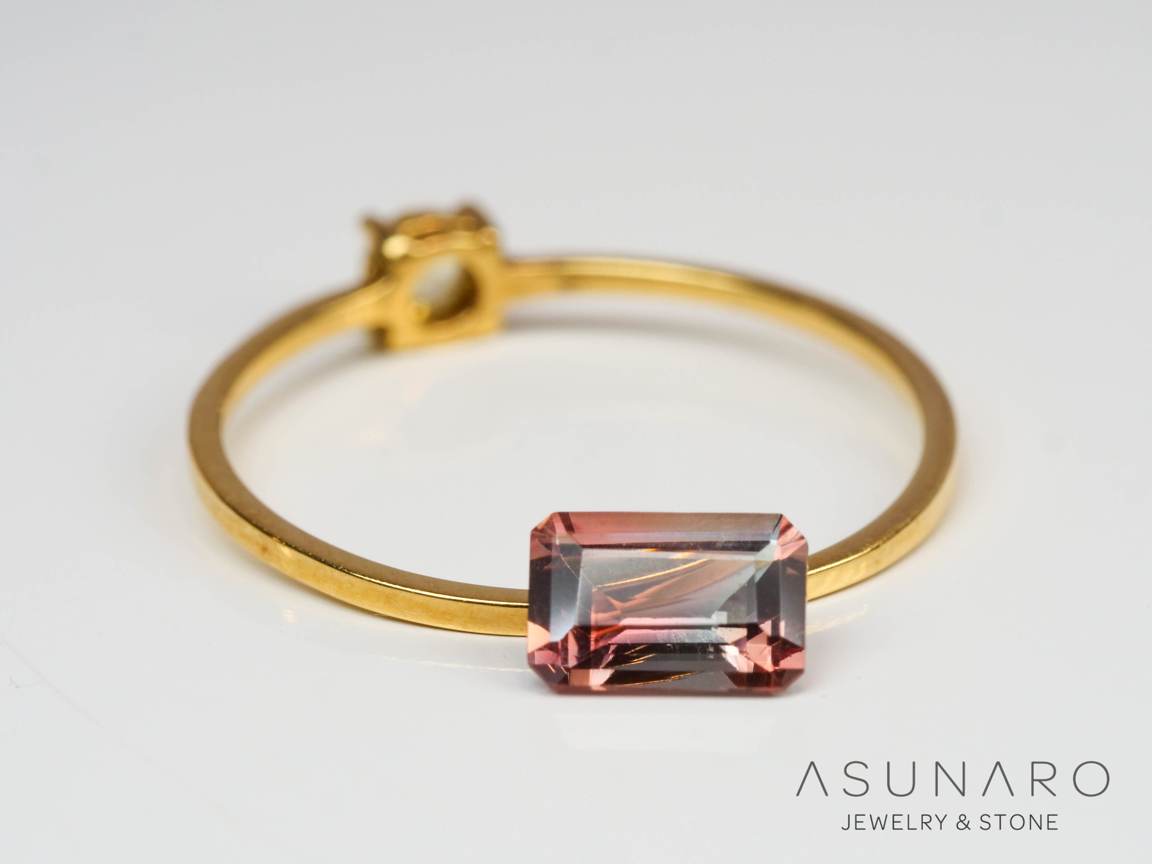 バイカラーアンデシン　エメラルドカット　チベット産　0.51ct【241005-2508】