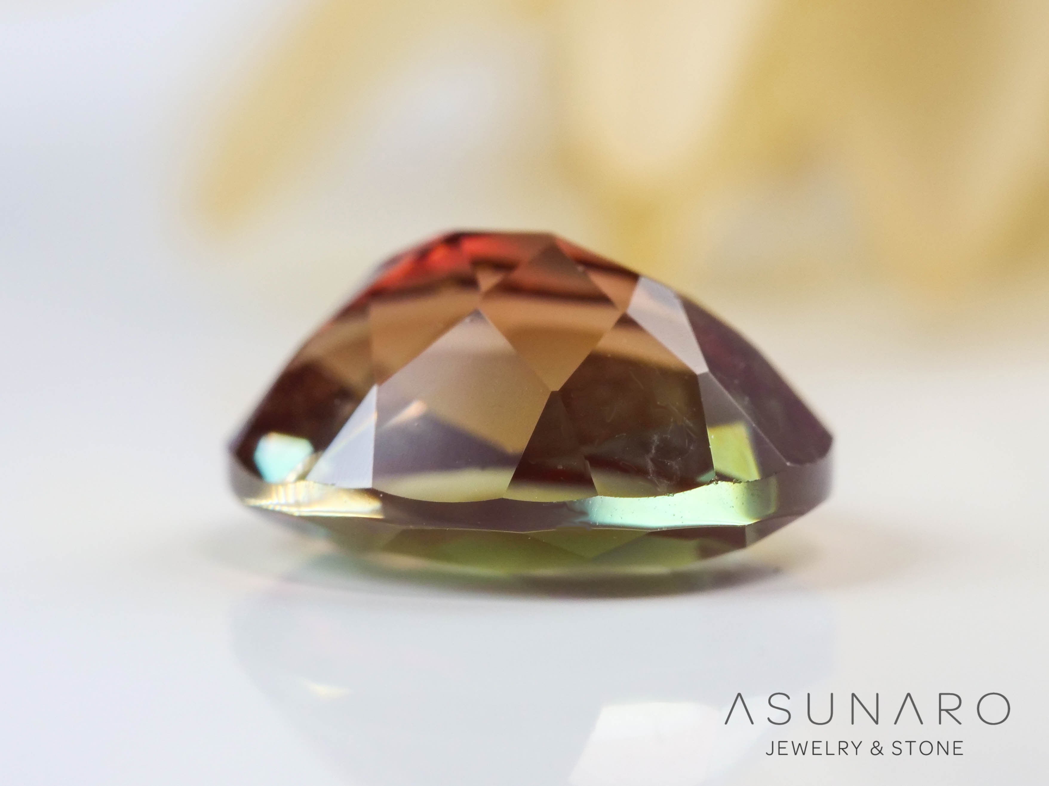 バイカラーアンデシン オーバルカット チベット産 1.73ct【241005-2514