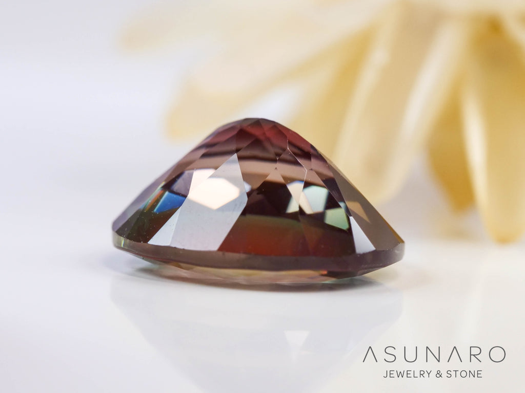 バイカラーアンデシン　オーバルカット　チベット産　3.11ct【241005-2515】