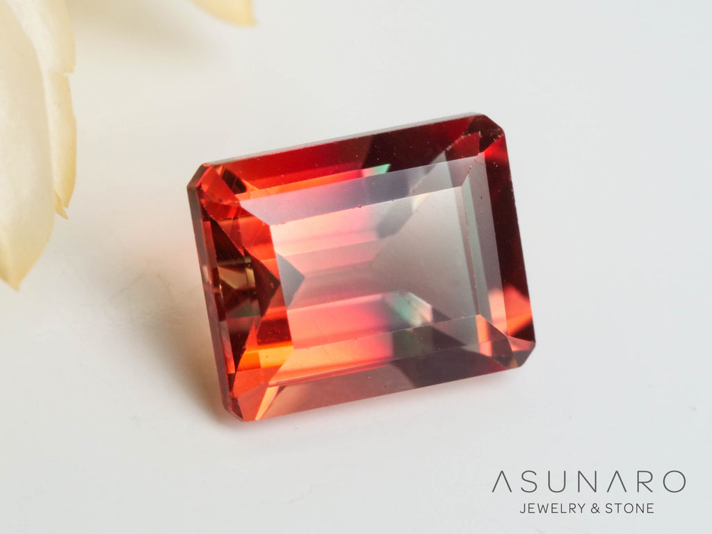 バイカラーアンデシン　エメラルドカット　チベット産　1.72ct【241005-2520】