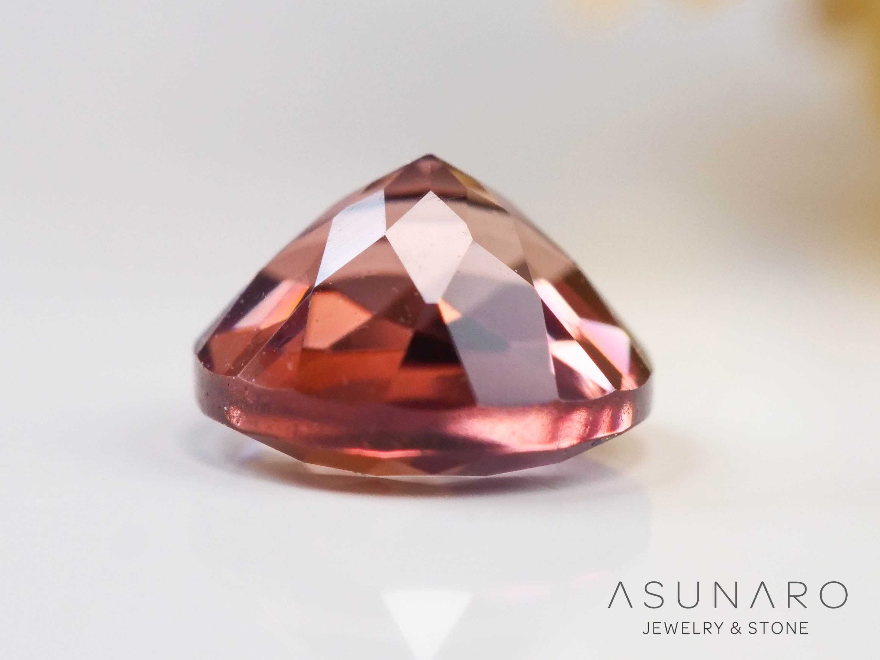 アンデシン　ラウンドカット　チベット産　0.48ct【241005-2524】