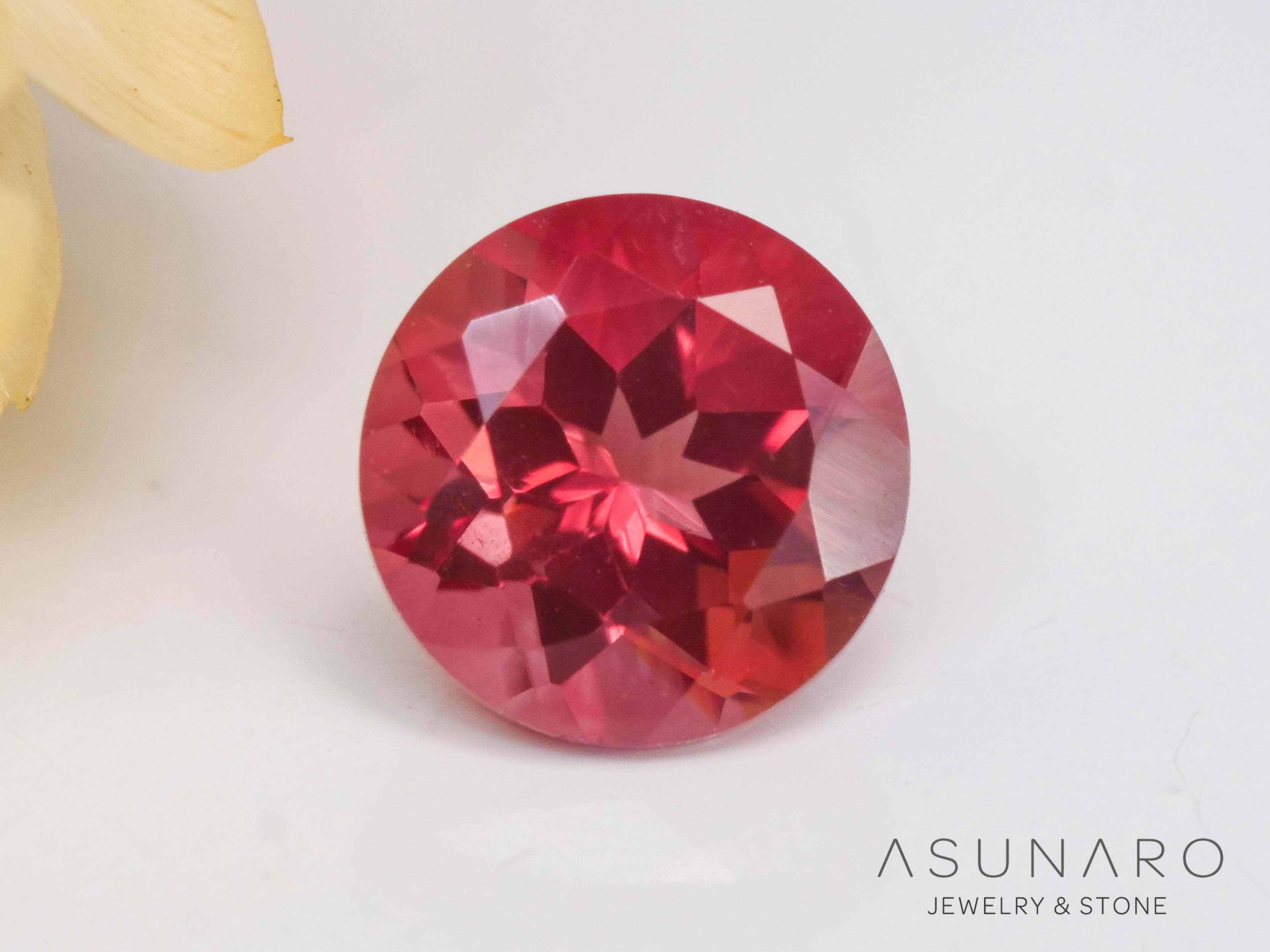 アンデシン　ラウンドカット　チベット産　0.51ct【241005-2525】