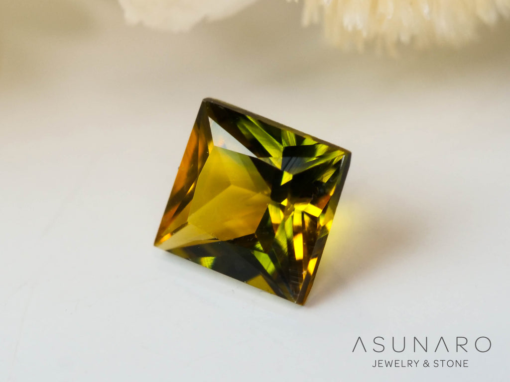 バイカラーサファイア 　プリンセスカット　 スリランカ産　0.21ct【250127-2528】