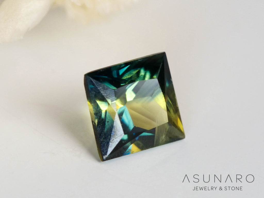 バイカラーサファイア 　プリンセスカット　 スリランカ産　0.26ct【250127-2529】