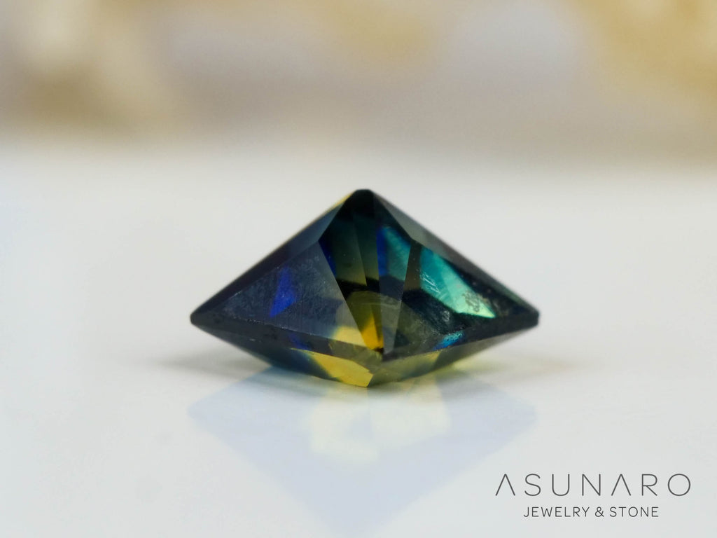 バイカラーサファイア 　プリンセスカット　 スリランカ産　0.26ct【250127-2529】