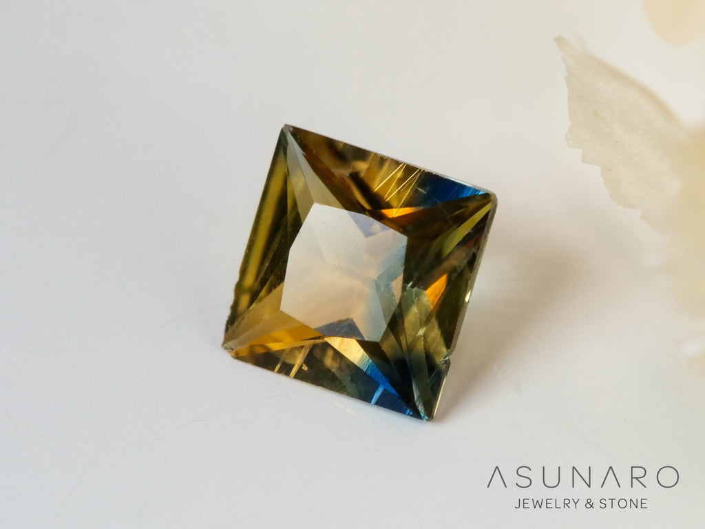 バイカラーサファイア 　プリンセスカット　 スリランカ産　0.15ct【250127-2533】