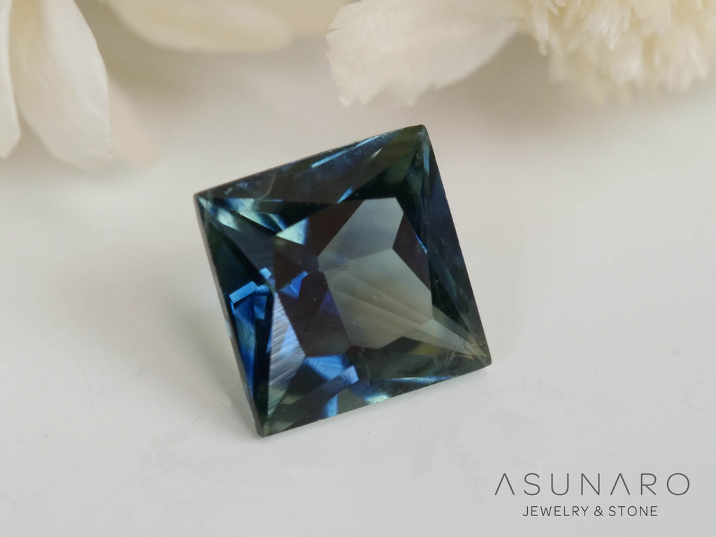 バイカラーサファイア 　プリンセスカット　 スリランカ産　0.36ct【241028-2538】