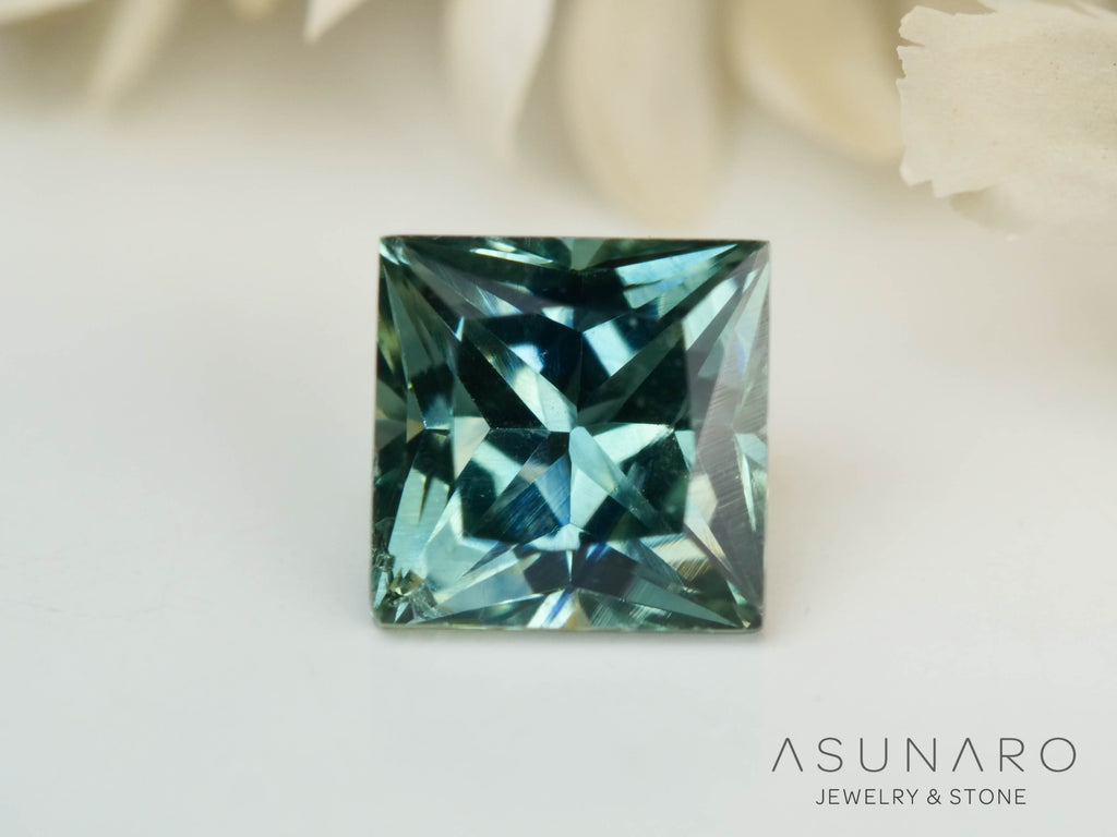 バイカラーサファイア 　プリンセスカット　 スリランカ産　0.42ct【241028-2544】