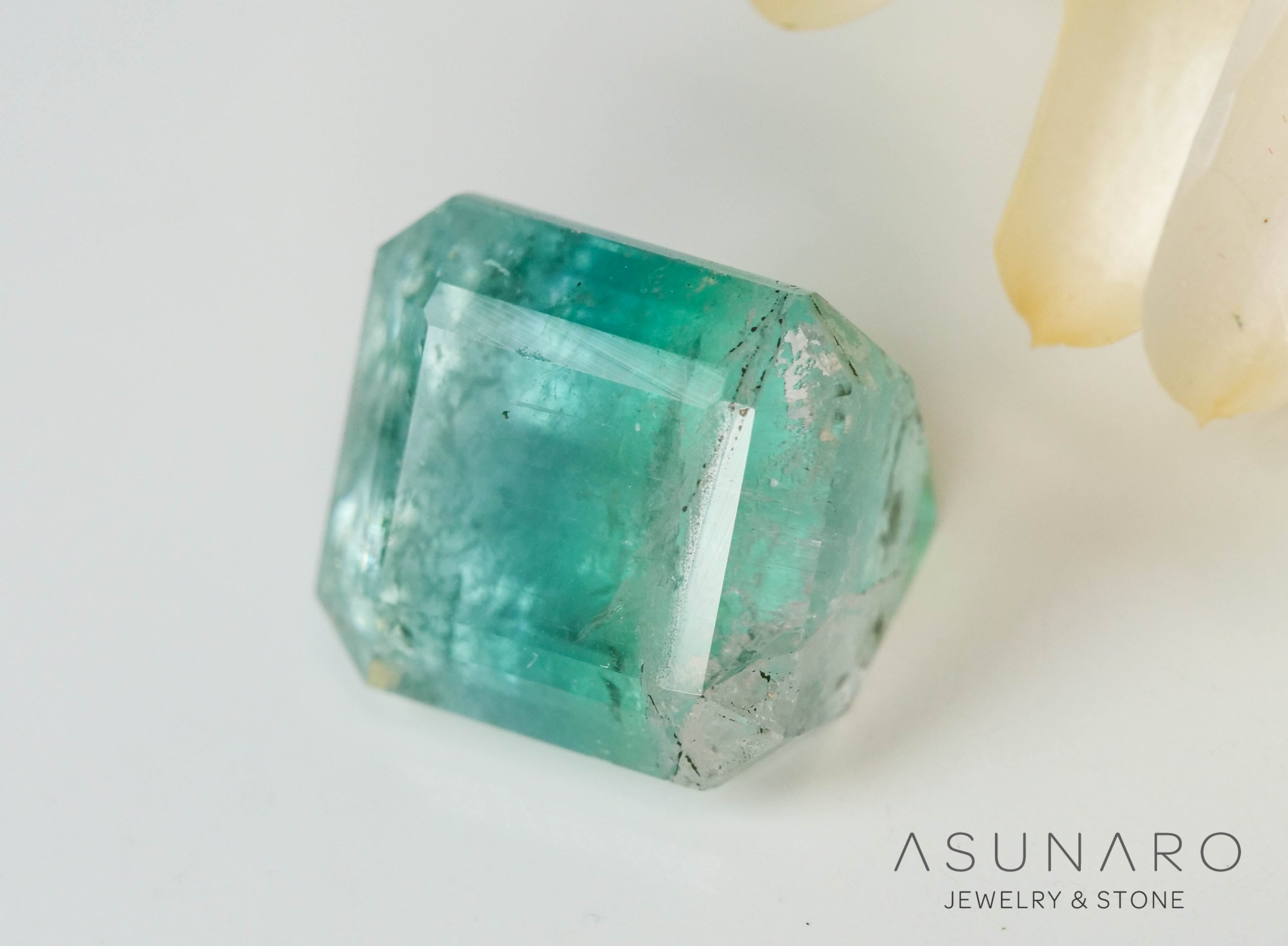 パーティーカラードトルマリン　エメラルドカット　アフガニスタン産　2.63ct【241106-2547】