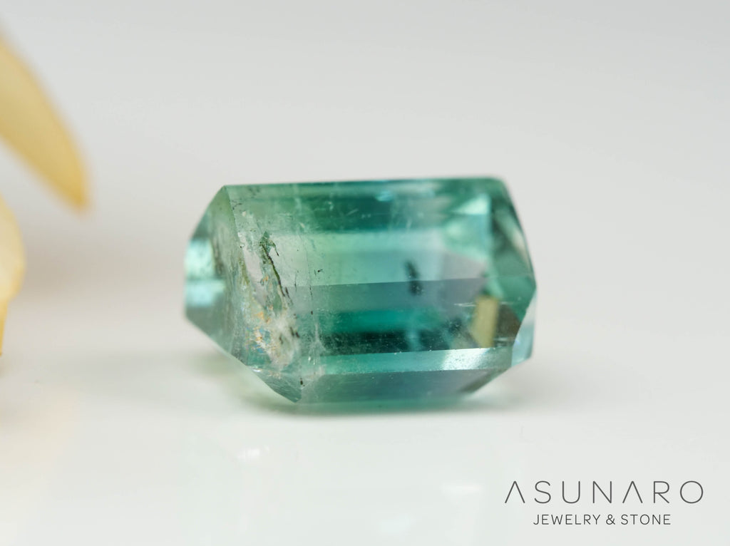 バイカラートルマリン　エメラルドカット　アフガニスタン産　1.50ct【241106-2552】