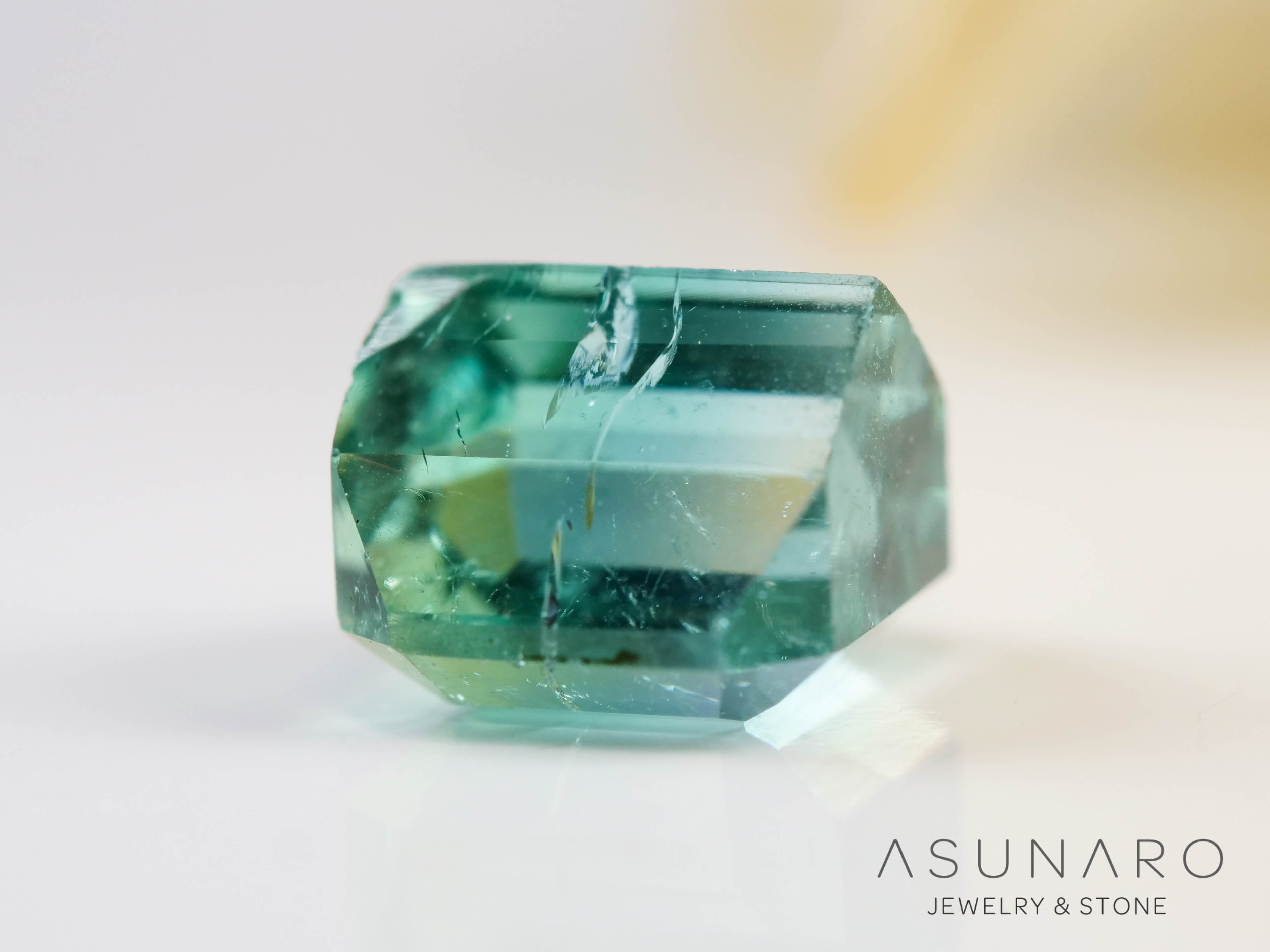 バイカラートルマリン　エメラルドカット　アフガニスタン産　1.04ct【241106-2553】