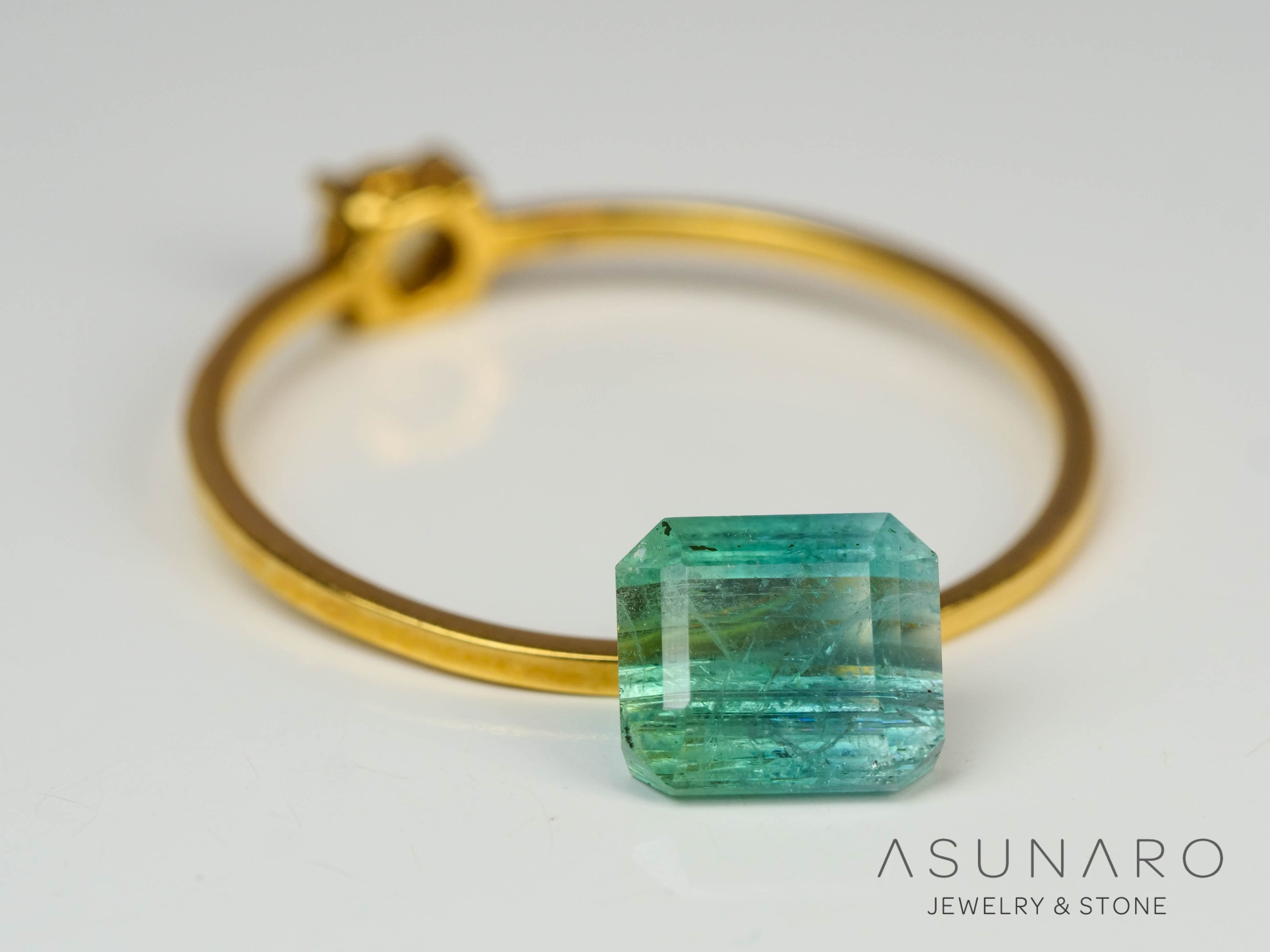 バイカラートルマリン　エメラルドカット　アフガニスタン産　1.16ct【241106-2555】