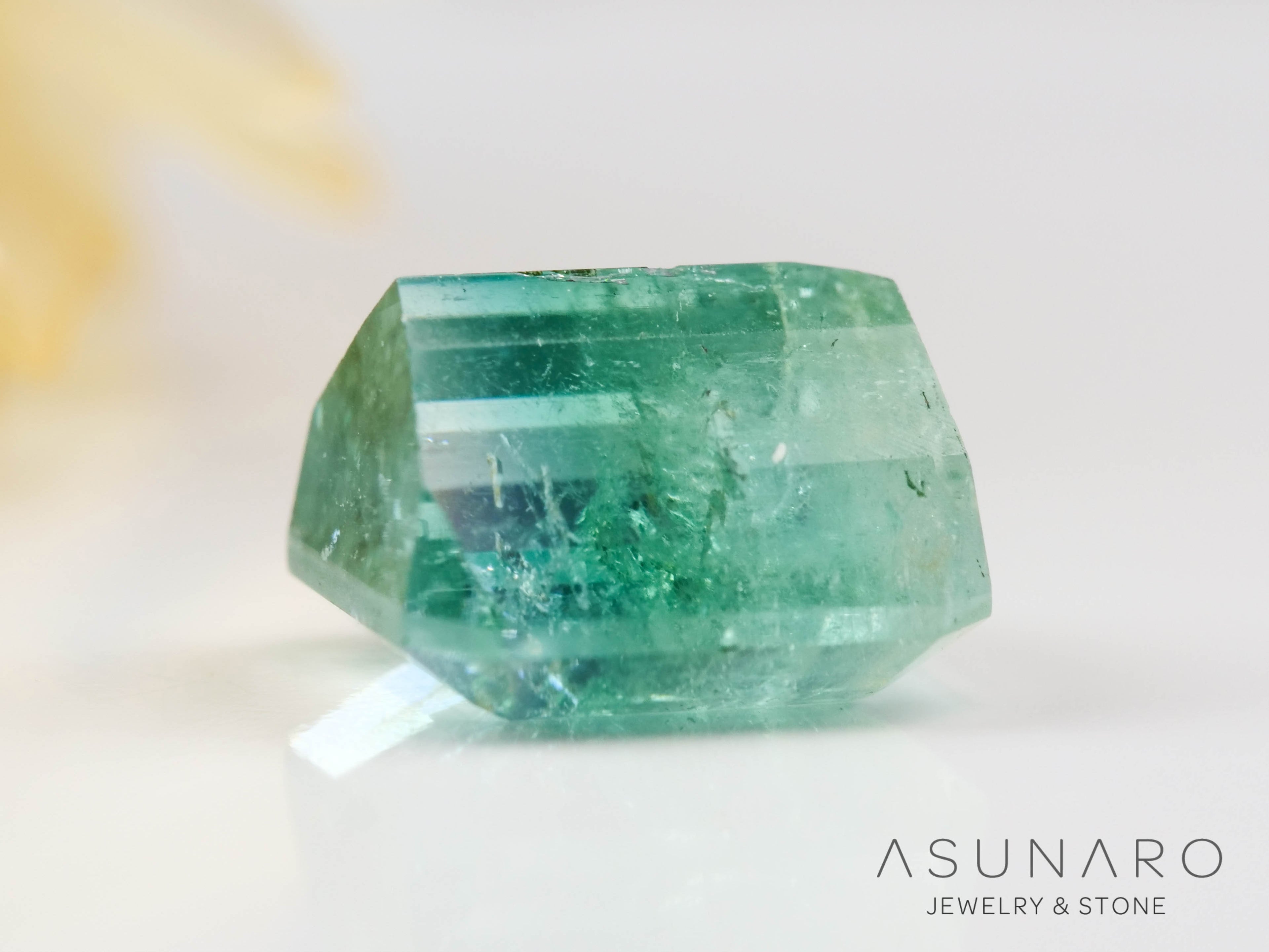 バイカラートルマリン　エメラルドカット　アフガニスタン産　2.30ct【241106-2557】