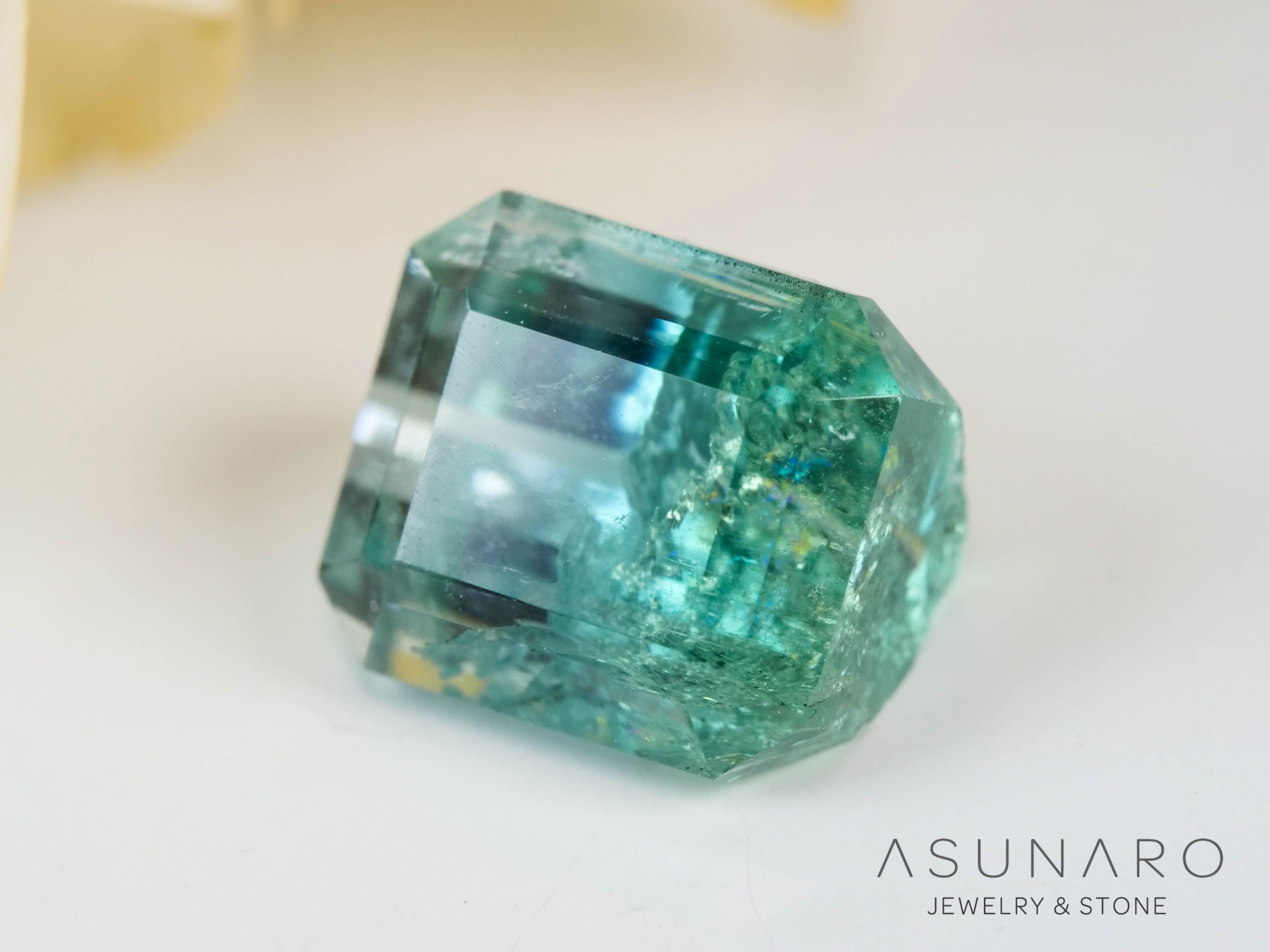 バイカラートルマリン　エメラルドカット　アフガニスタン産　1.24ct【241106-2558】