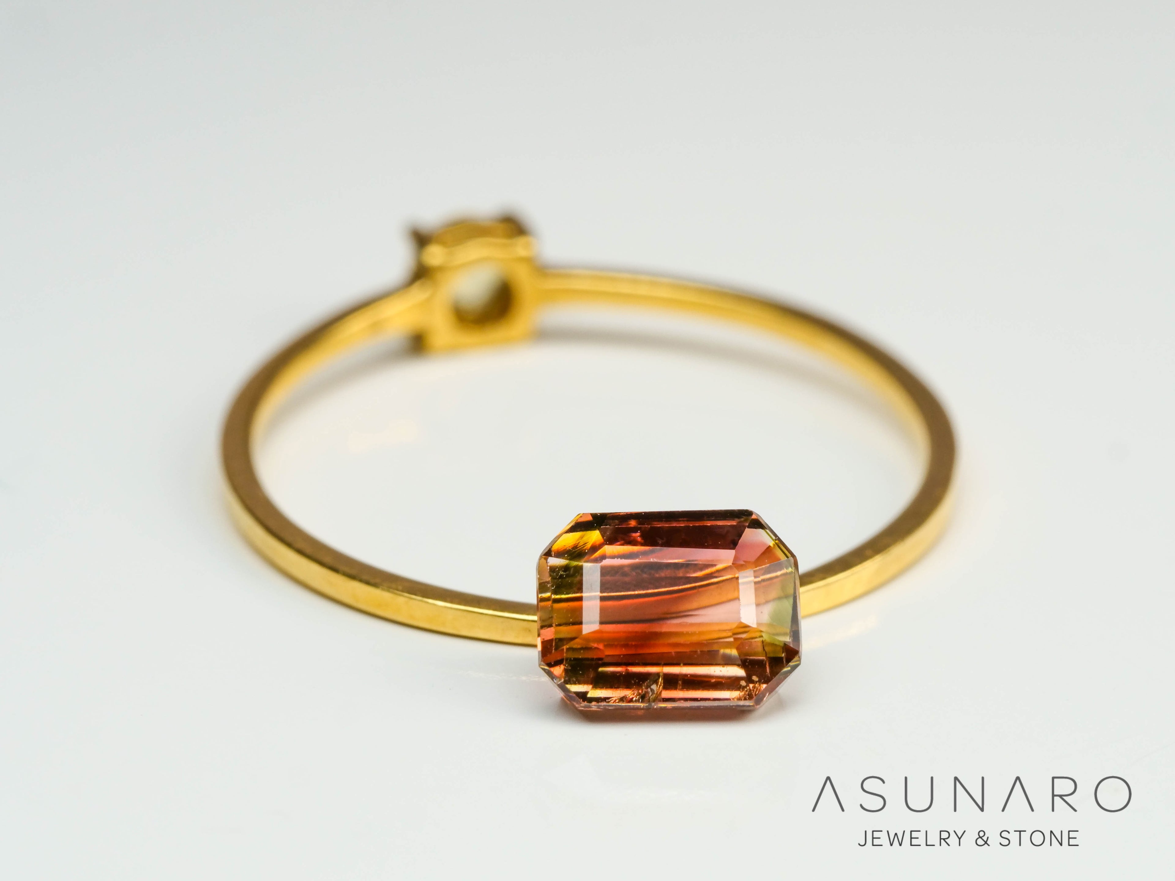 桜餅バイカラートルマリン　エメラルドカット　コンゴ産　0.92ct【241028-2566】
