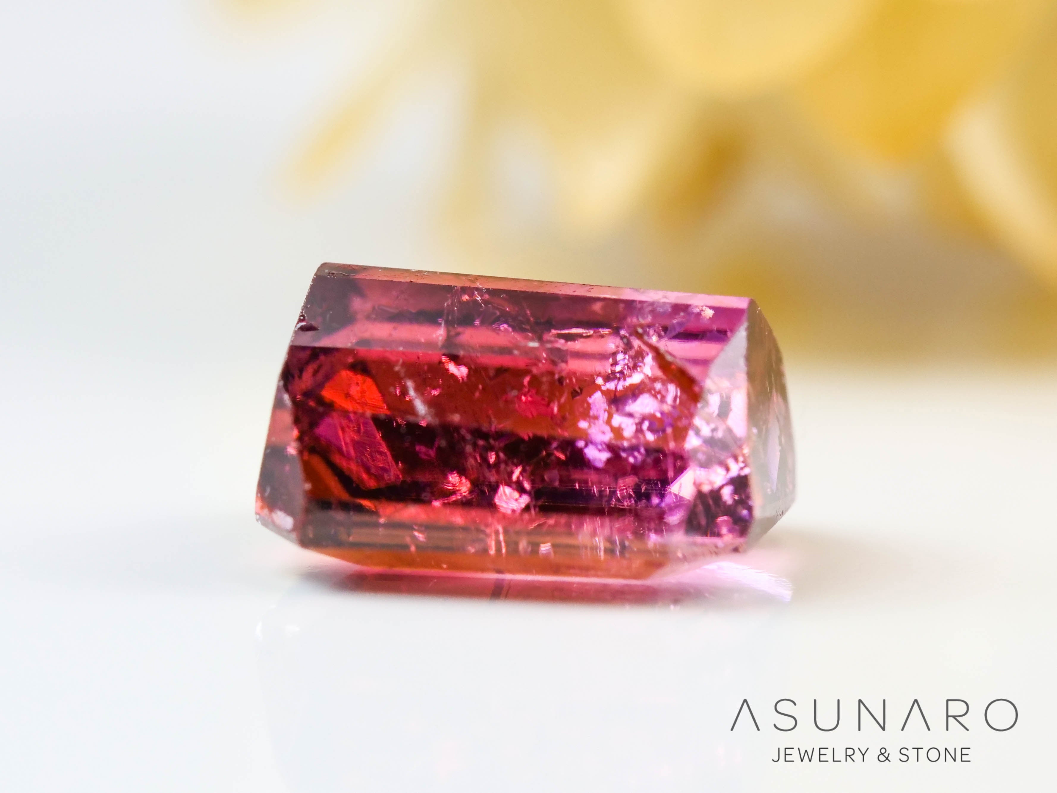 バイカラートルマリン　エメラルドカット　コンゴ産　1.37ct【241028-2567】