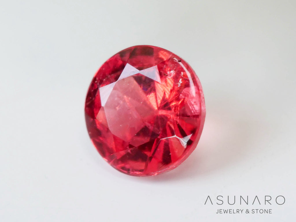 ピンクスピネル 　ラウンドカット　スリランカ産　0.11ct　【241026-2623】