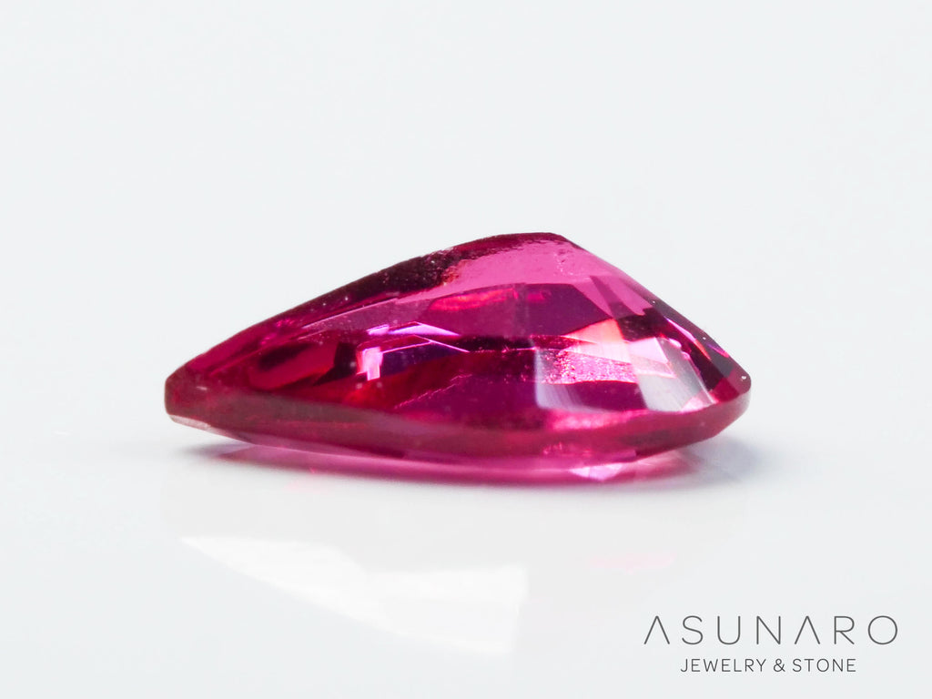 ピンクスピネル 　ペアシェイプカット　スリランカ産　0.21ct　【241026-2635】