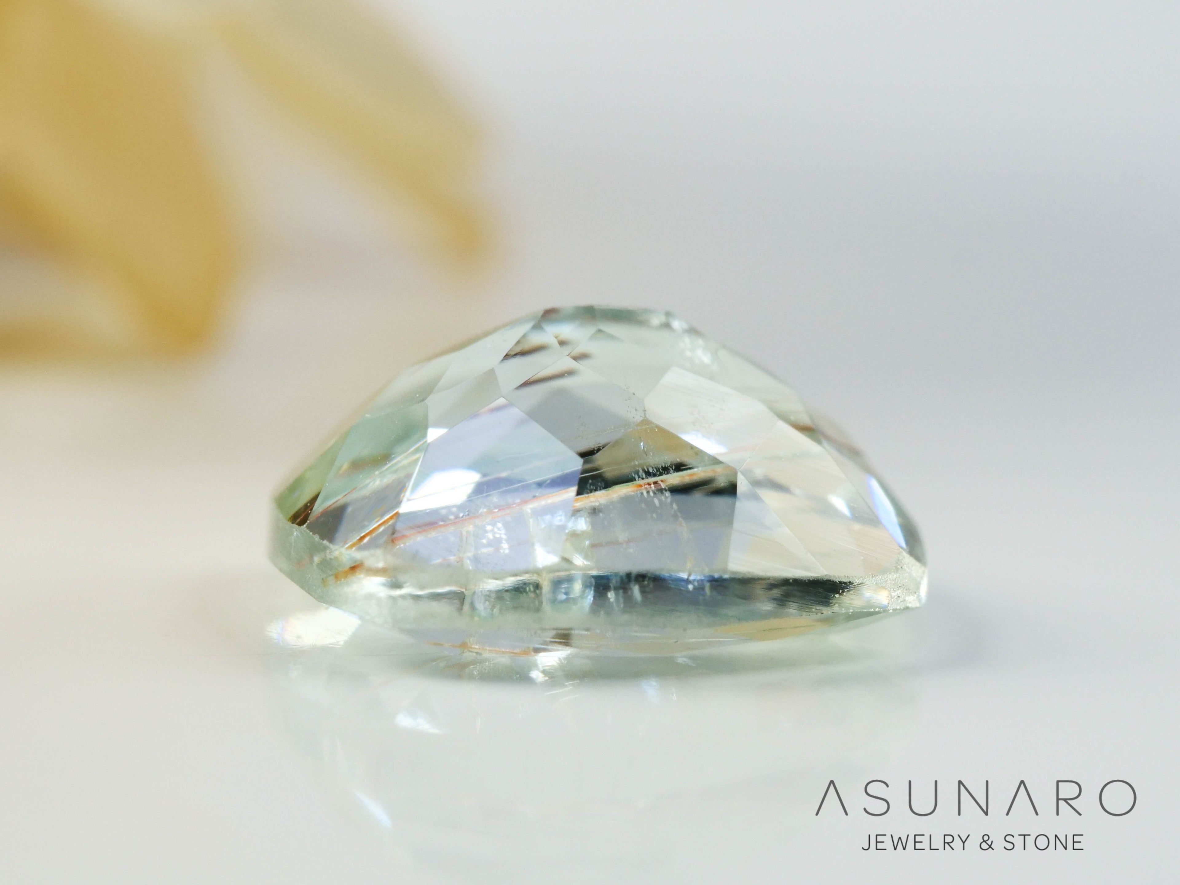 ルチル入り　アクアマリン　クッションカット ブラジル産　1.93ct【241105-2643】