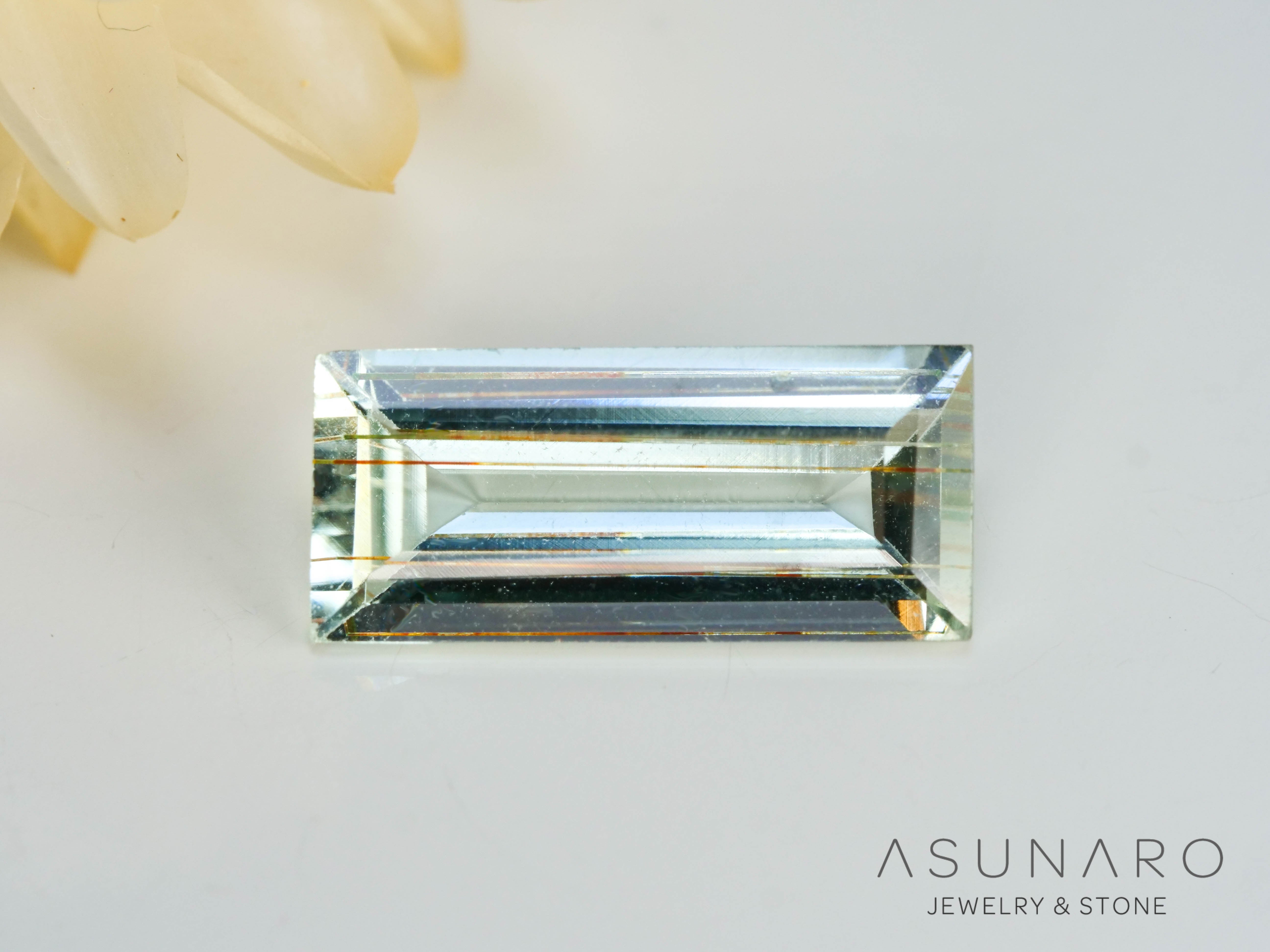 ルチル入り アクアマリン スクエアカット ブラジル産 1.87ct【241105