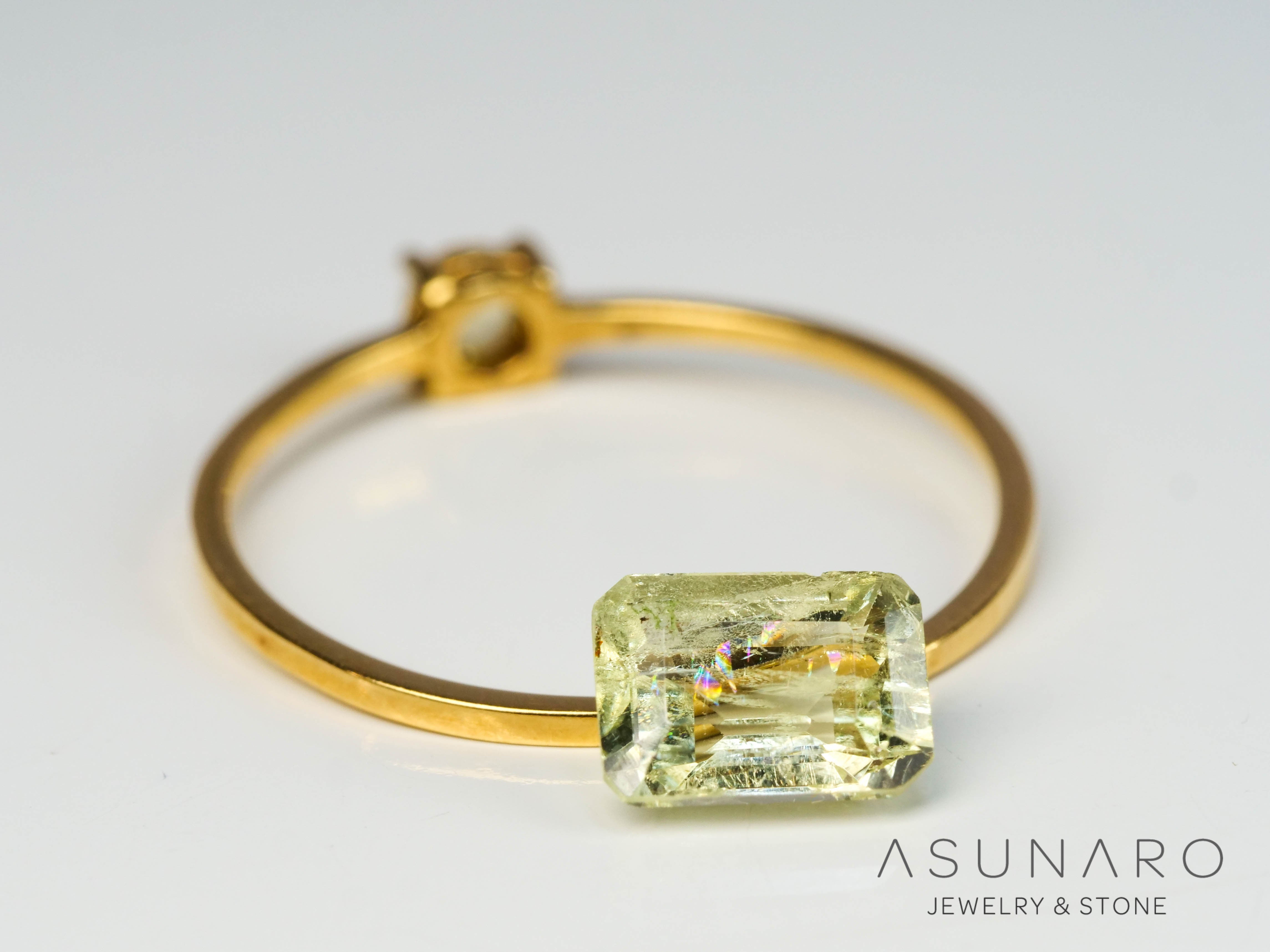 イエローベリル（アクアマリン） エメラルドカット ブラジル産 0.50ct