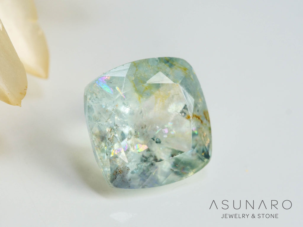 アクアマリン　クッションカット ブラジル産　0.94ct【241105-2648】