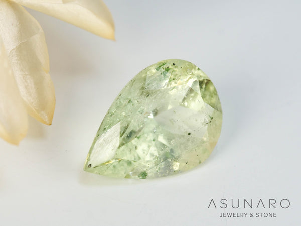 グリーンベリル（アクアマリン） ペアシェイプ ブラジル産 1.04ct【241105-2652】 – ASUNARO STONE