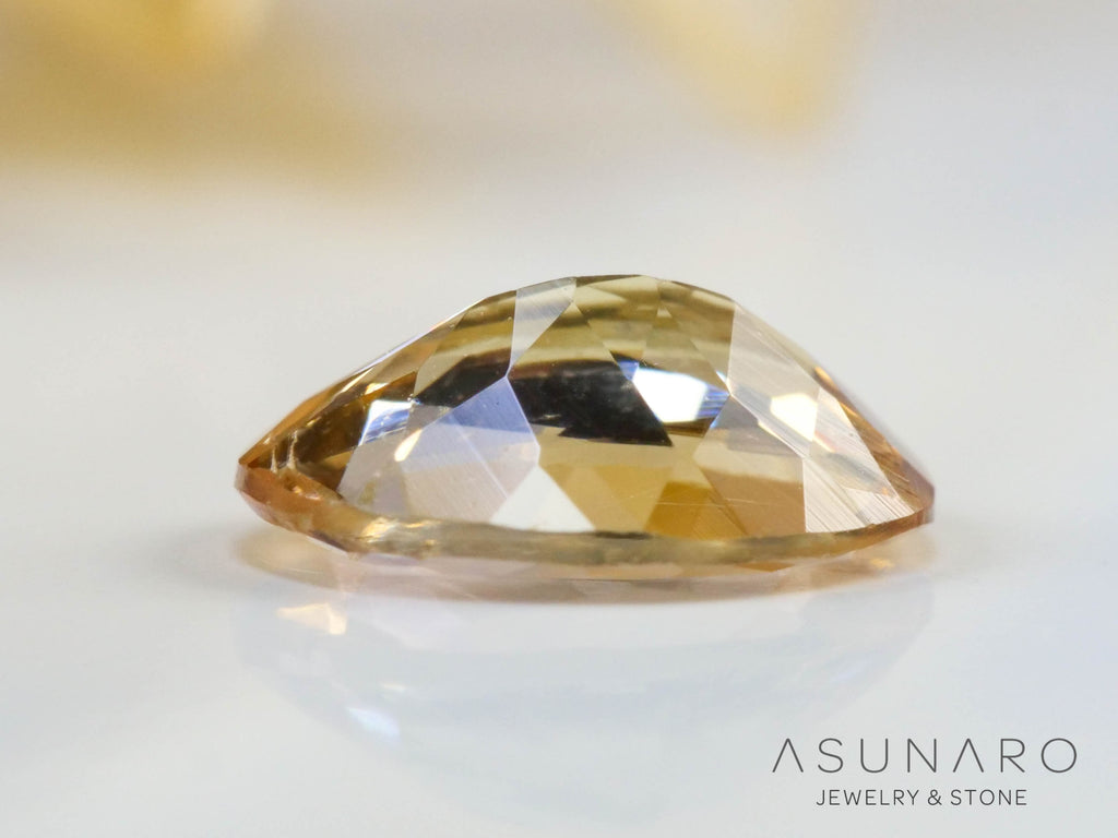 バイカラーゾイサイト（タンザナイト）  オーバルカット　タンザニア産　0.39ct【241122-2609】