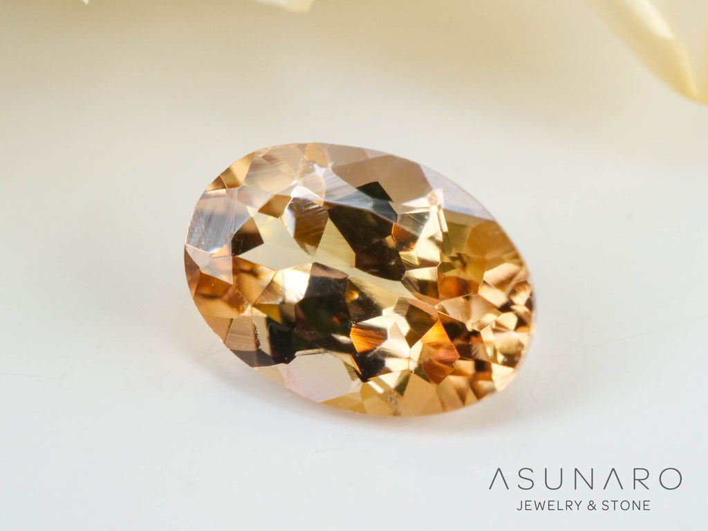 バイカラーゾイサイト（タンザナイト）  オーバルカット　タンザニア産　0.47ct【241122-2610】