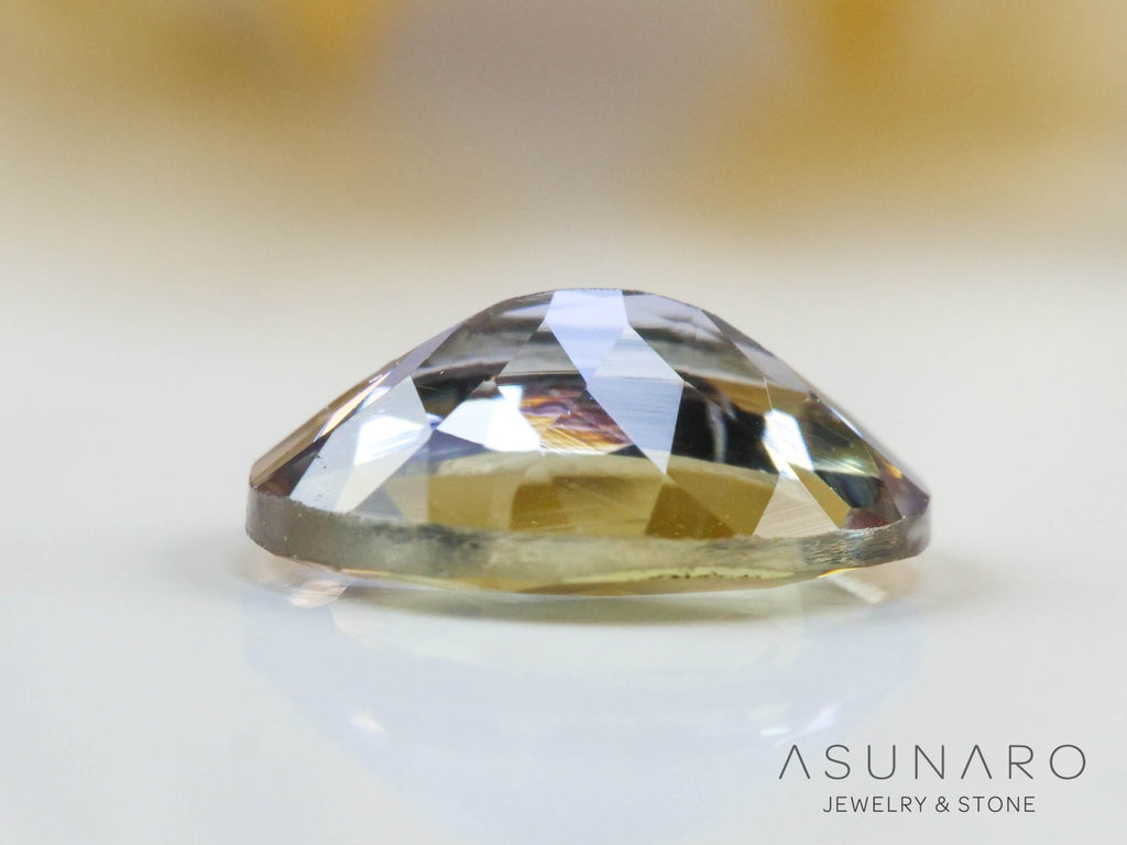 バイカラーゾイサイト（タンザナイト）  オーバルカット　タンザニア産　0.47ct【241122-2611】