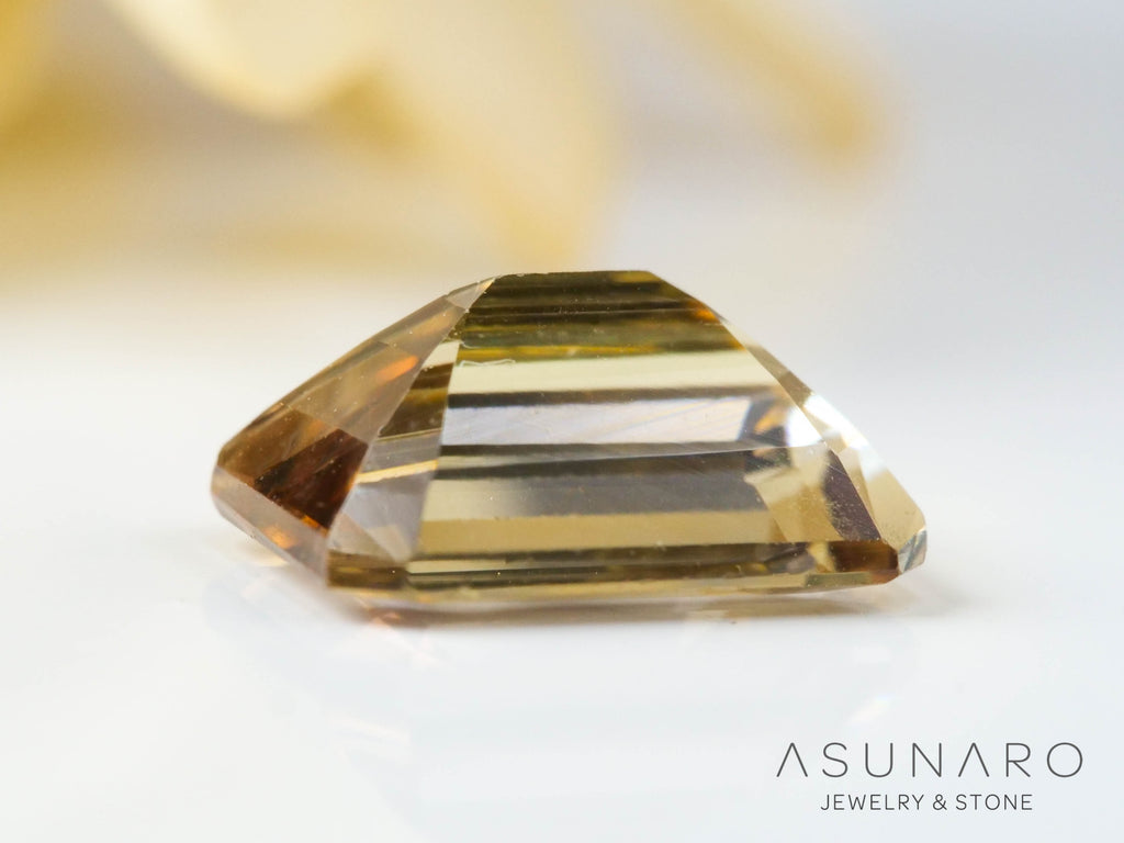 バイカラーゾイサイト（タンザナイト）  エメラルドカット　タンザニア産　1.02ct【241122-2621】