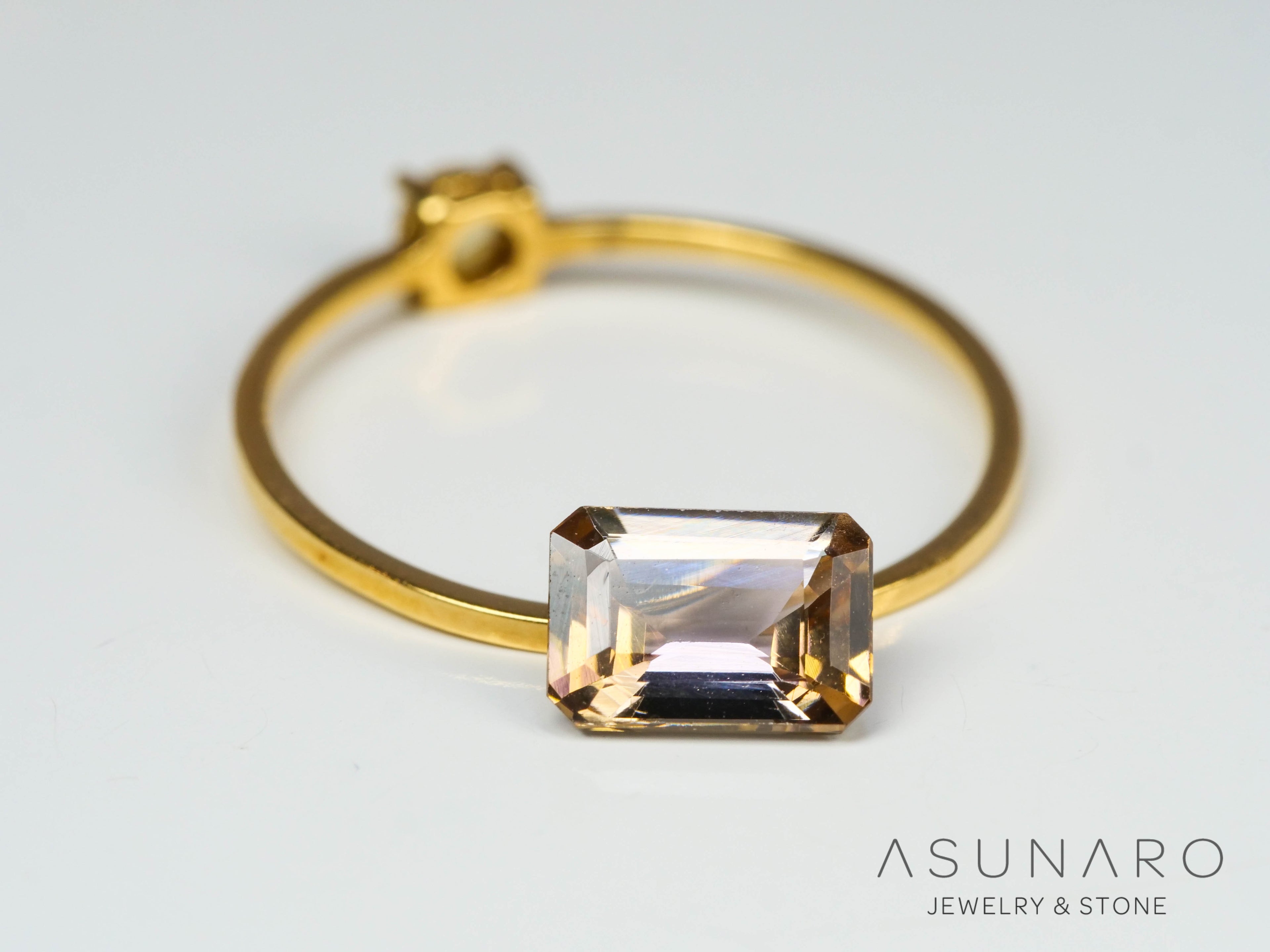 バイカラーゾイサイト（タンザナイト）  エメラルドカット　タンザニア産　1.02ct【241122-2621】