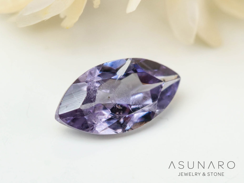 ベキリーブルーガーネット　マーキスカット　 マダガスカル産　0.30ct【250117-2656】