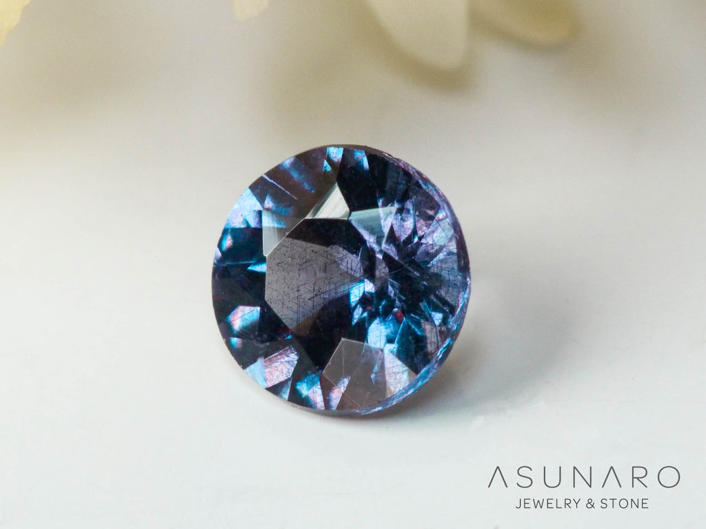 ベキリーブルーガーネット　ラウンドカット　 マダガスカル産　0.20ct【250117-2665】