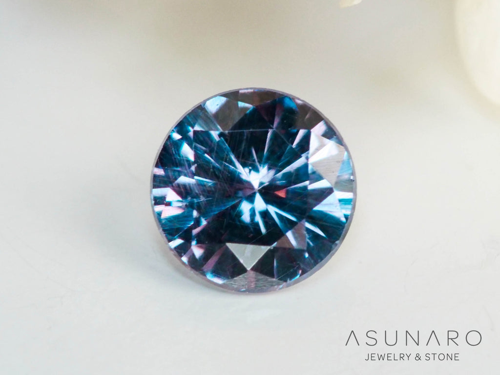 ベキリーブルーガーネット　ラウンドカット　 マダガスカル産　0.21ct【250117-2666】