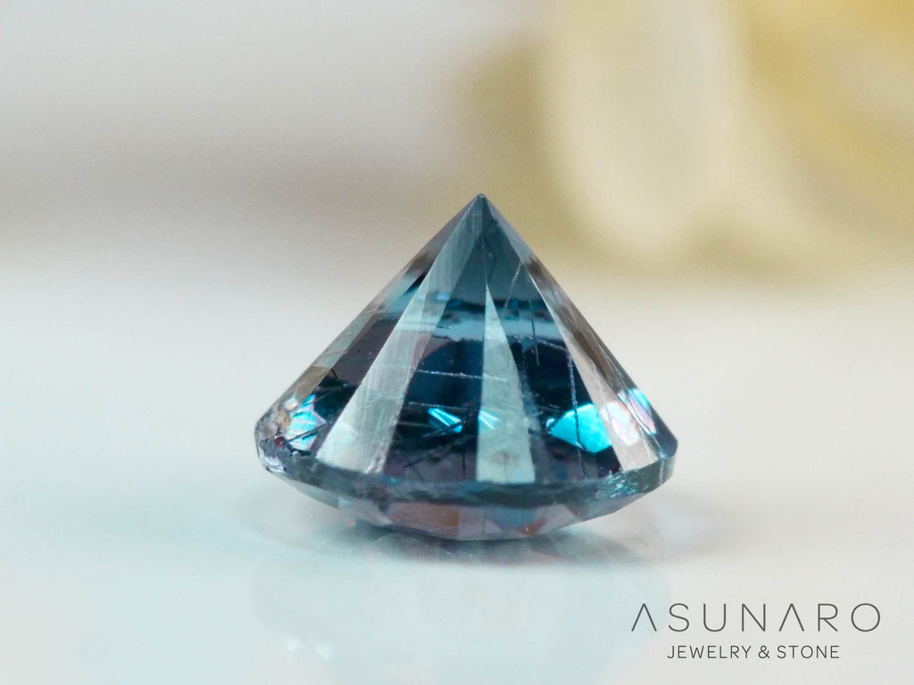 ベキリーブルーガーネット　ラウンドカット　 マダガスカル産　0.20ct【250117-2667】