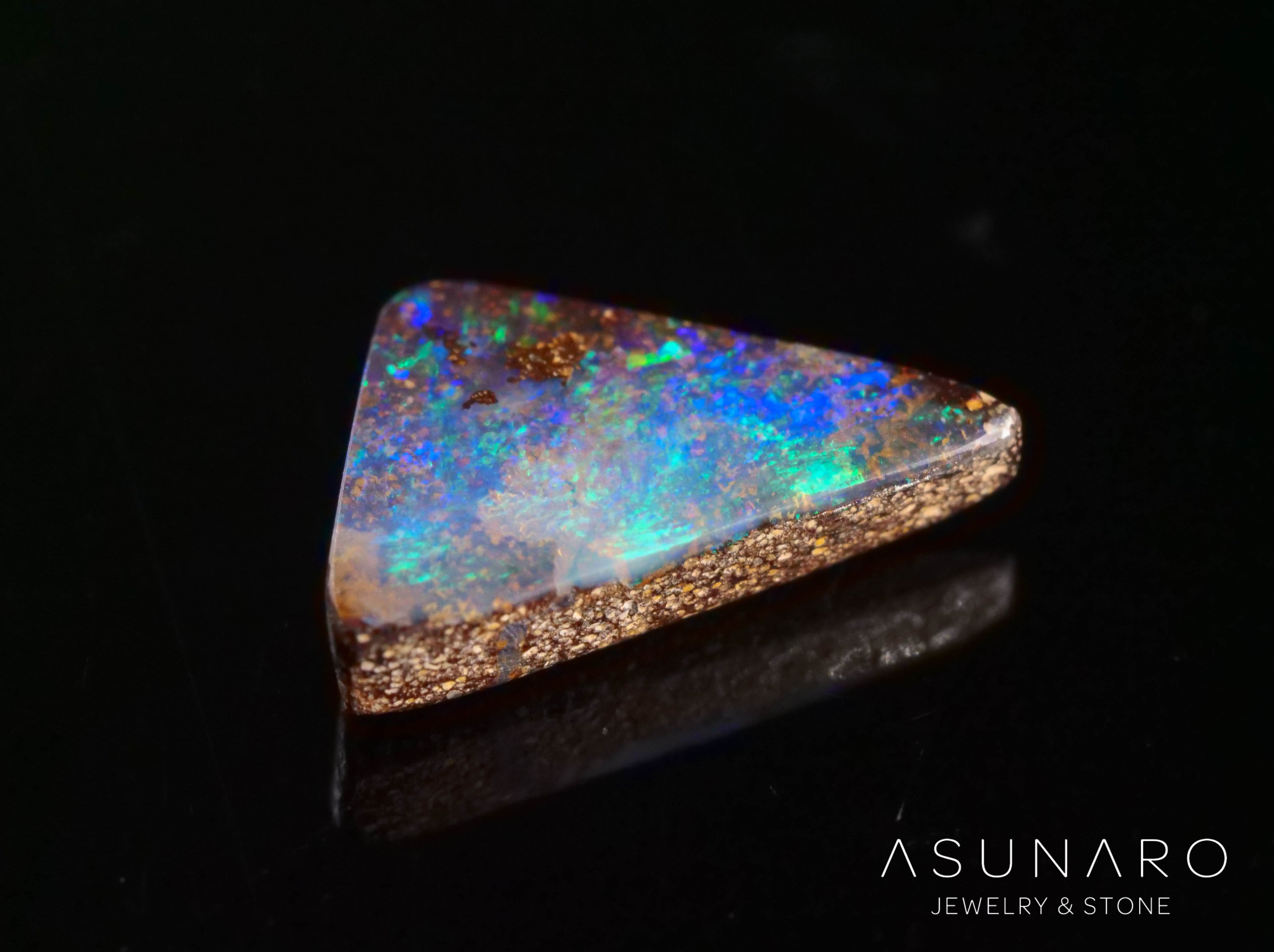 ボルダーオパール 　オーストラリア産　0.83ct【241107-2669】