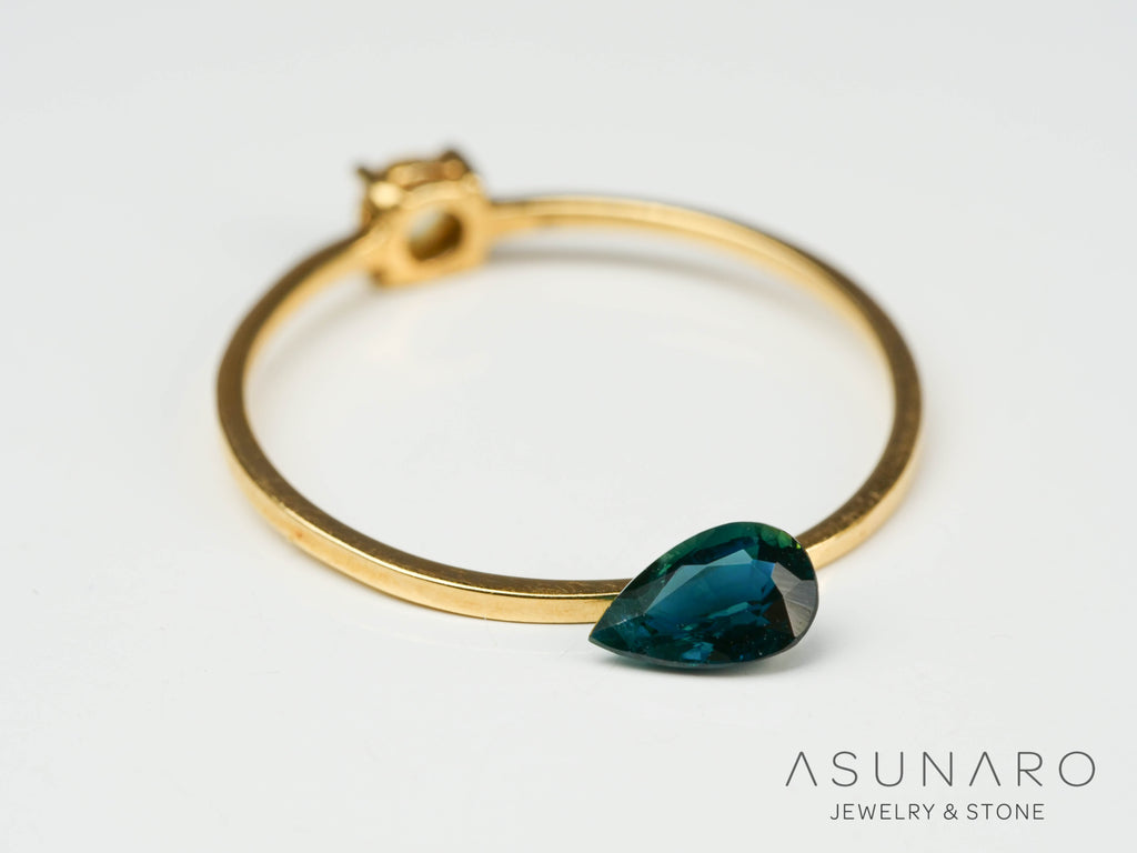 バイカラーラズライト　ペアシェイプ　パキスタン産　0.30ct【241111-2705】